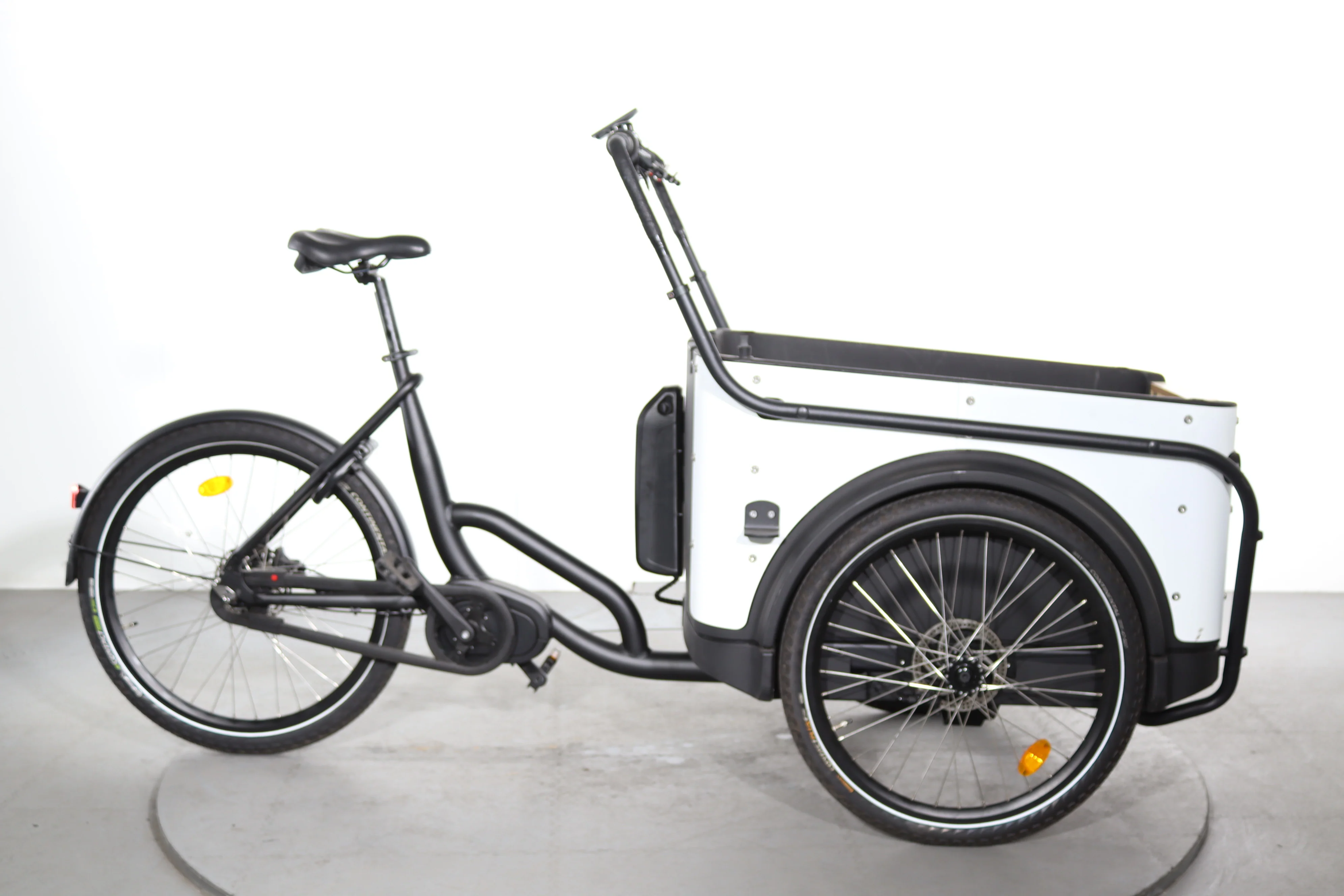 Amsterdam Air Urban Rider Pro