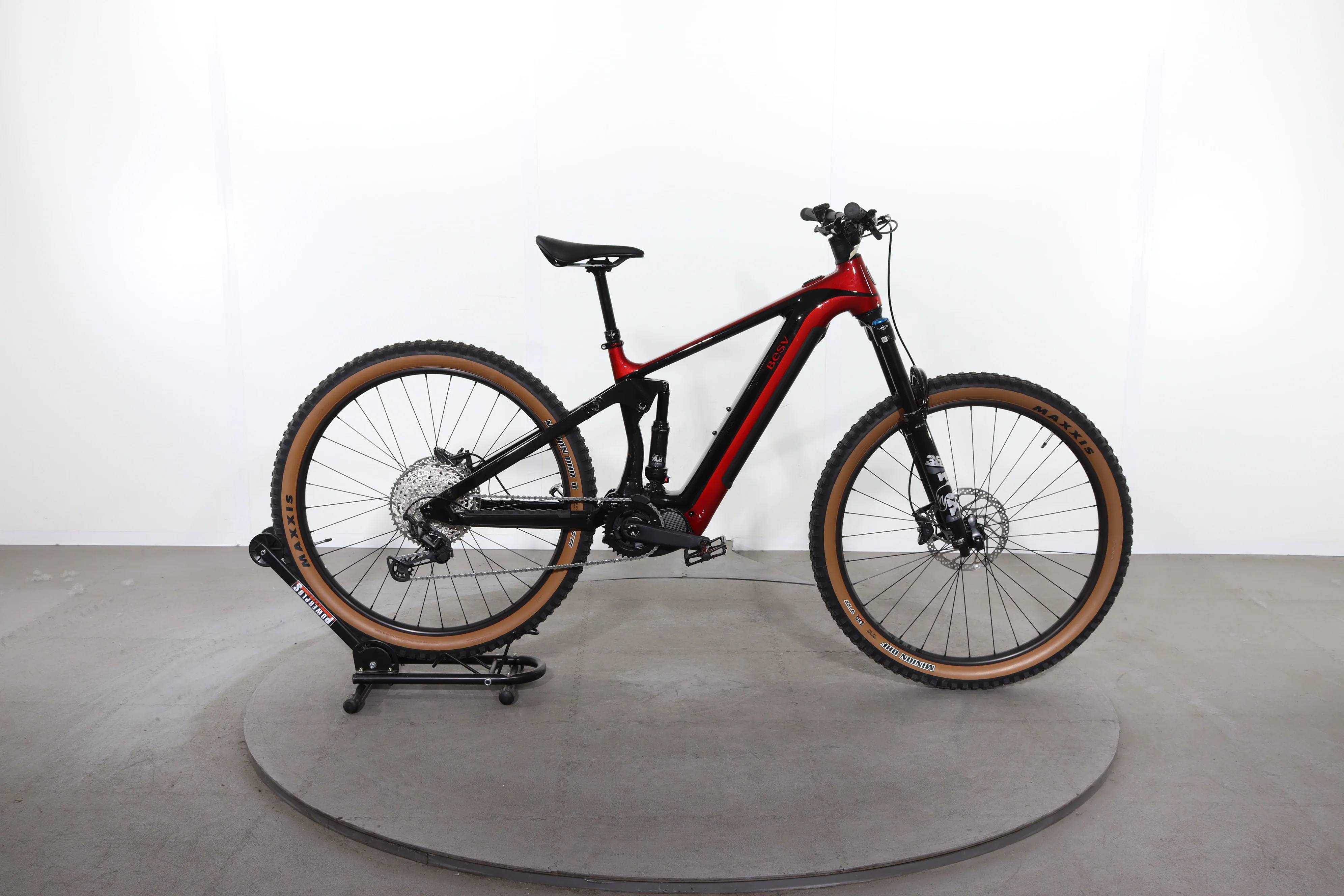 BESV TRS 160 1.1 LR