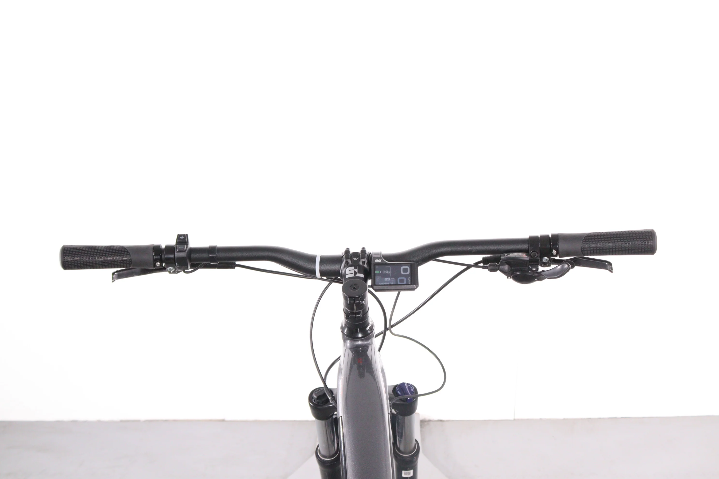BH Atom 29 - Image 7