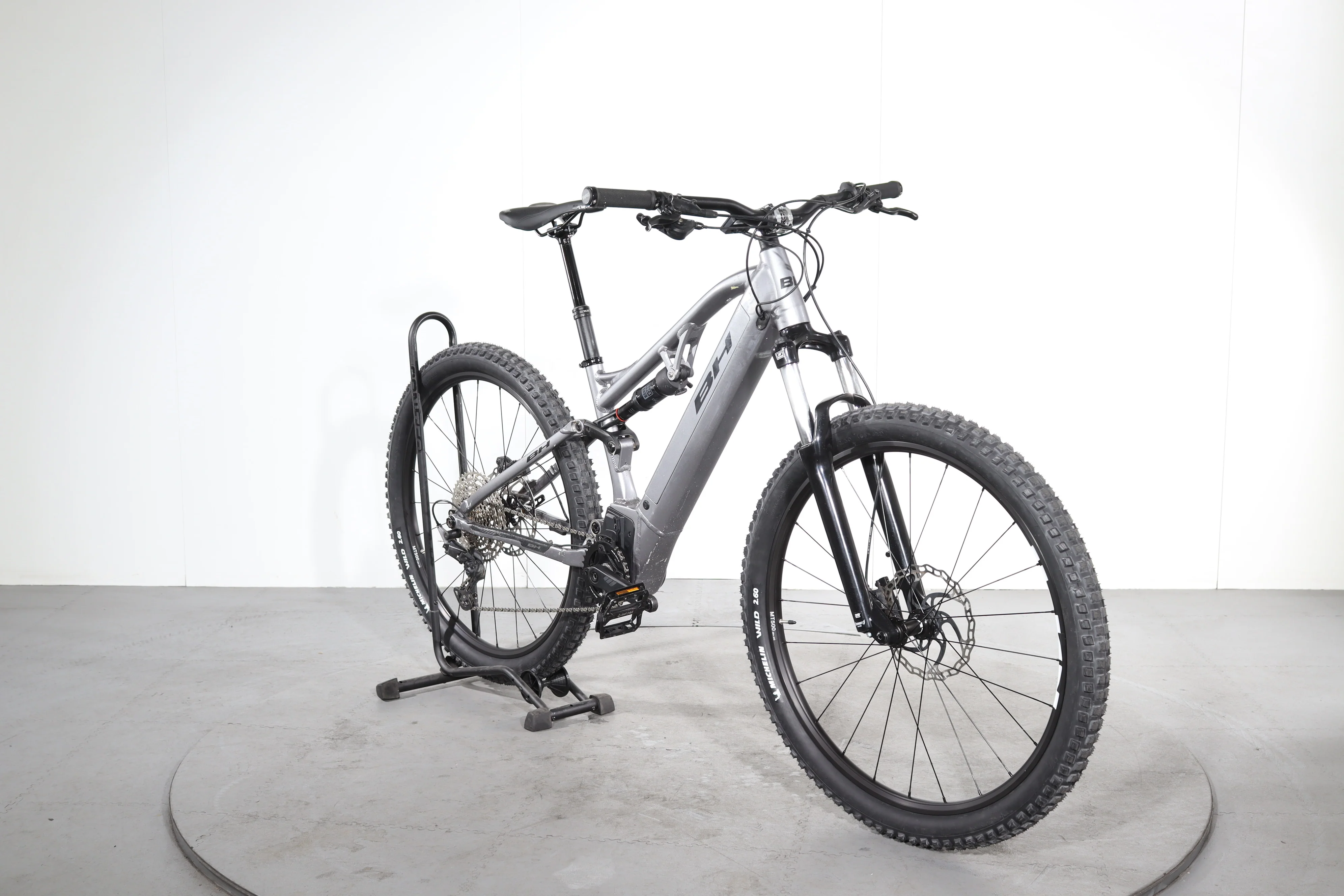 BH Atom Lynx 8.2 - Image 2