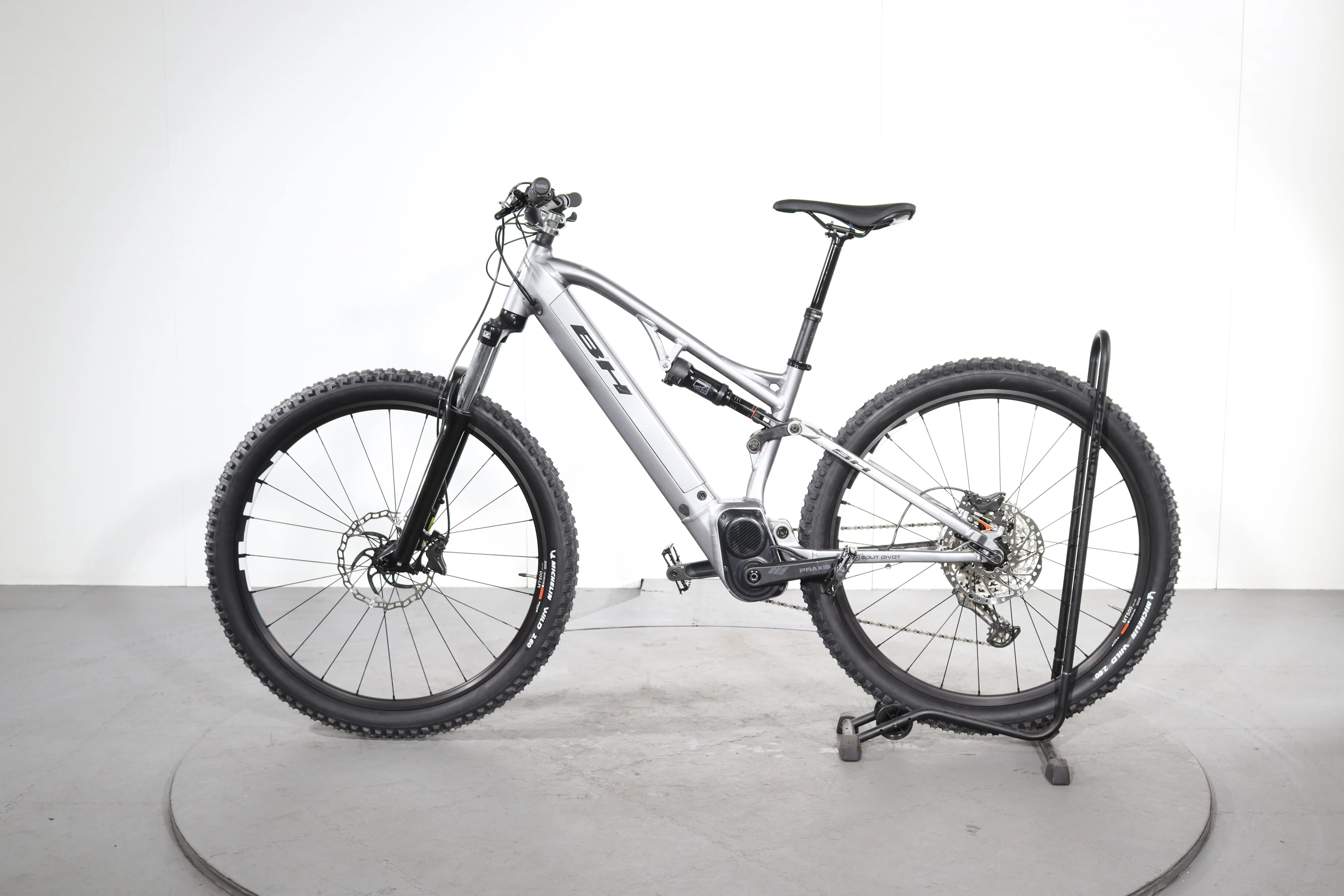 BH Atom Lynx 8.2 - Image 4