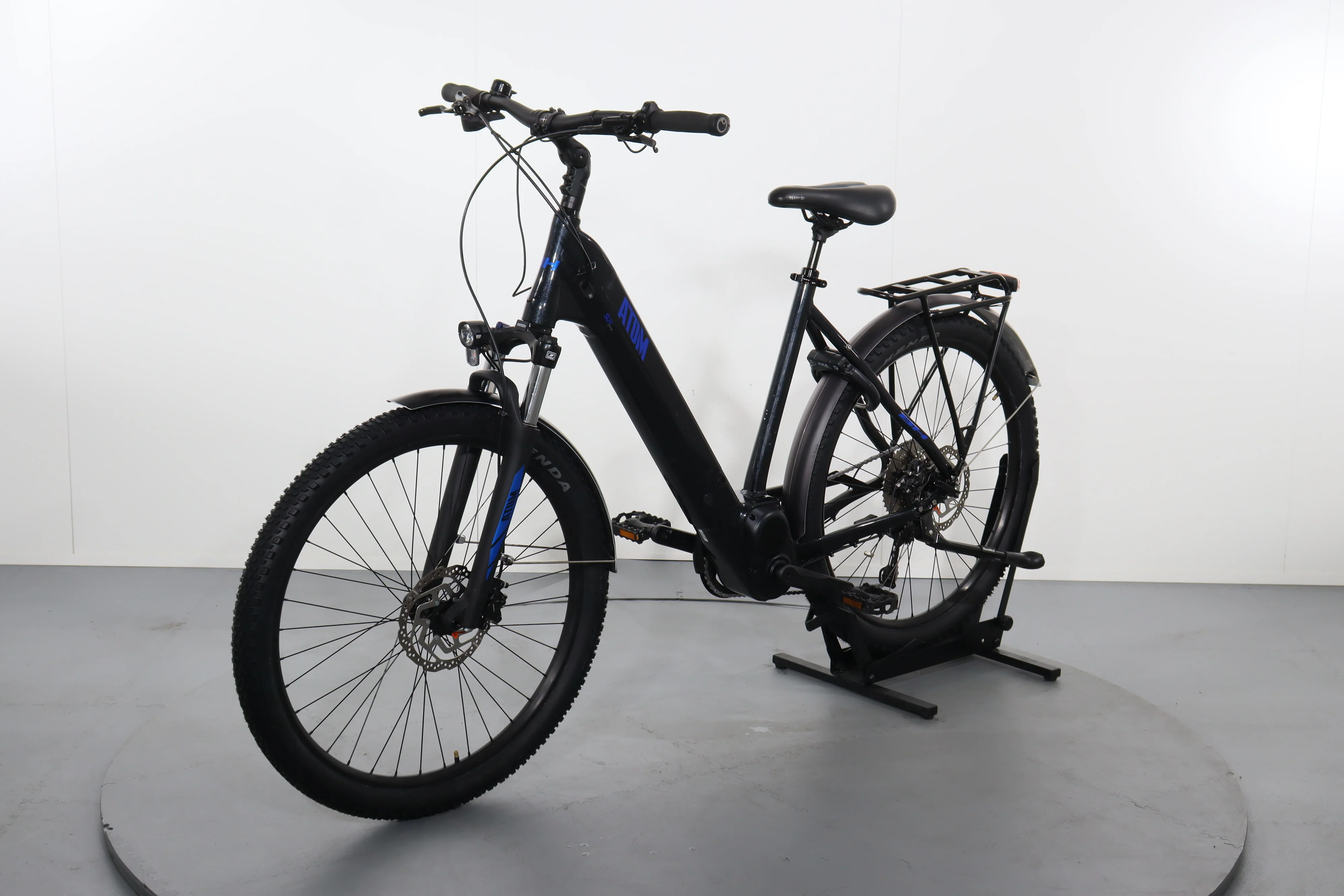 BH Atom SUV Pro - Image 3