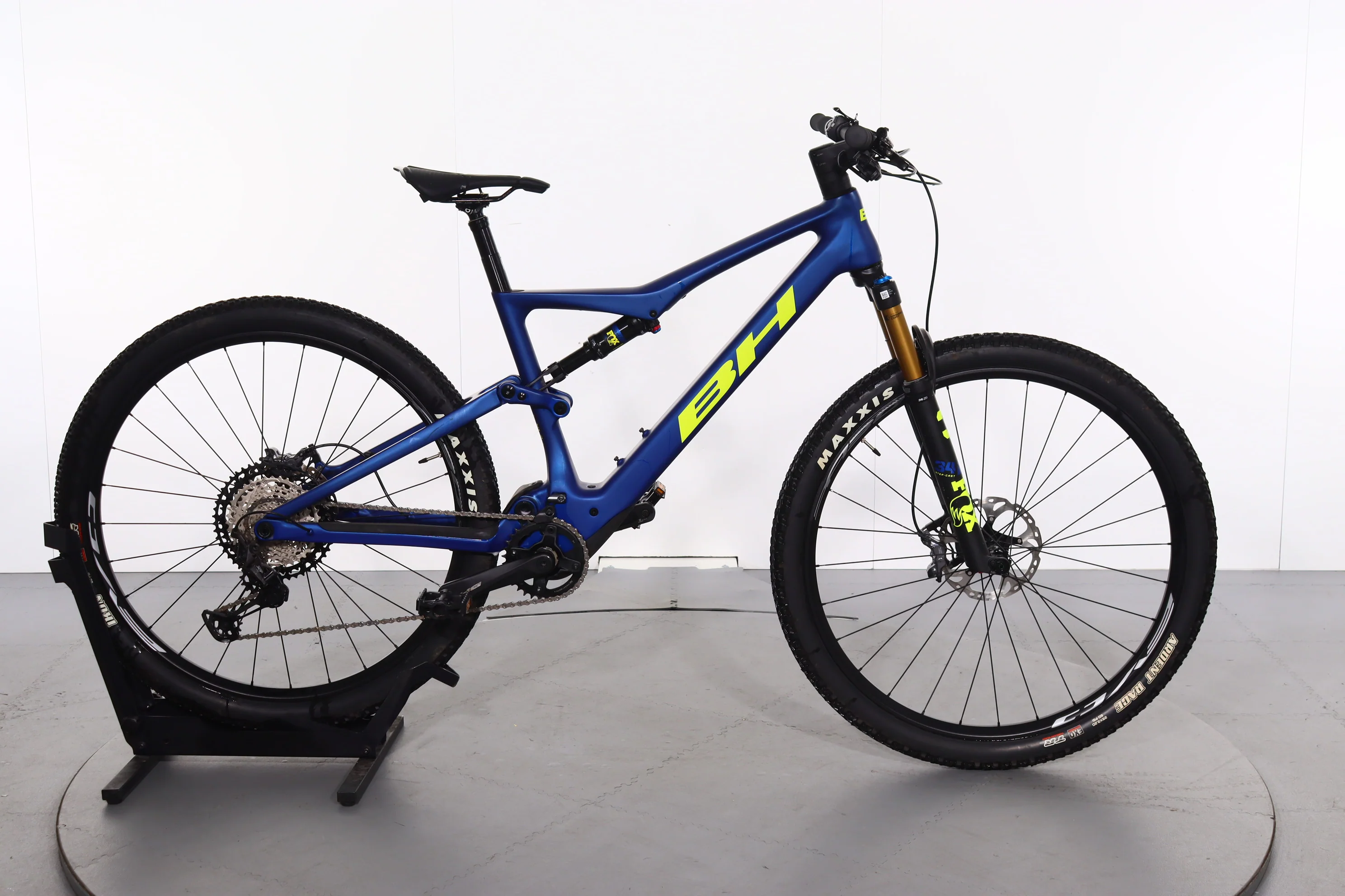 BH iLYNX Race Carbon LT 7.6