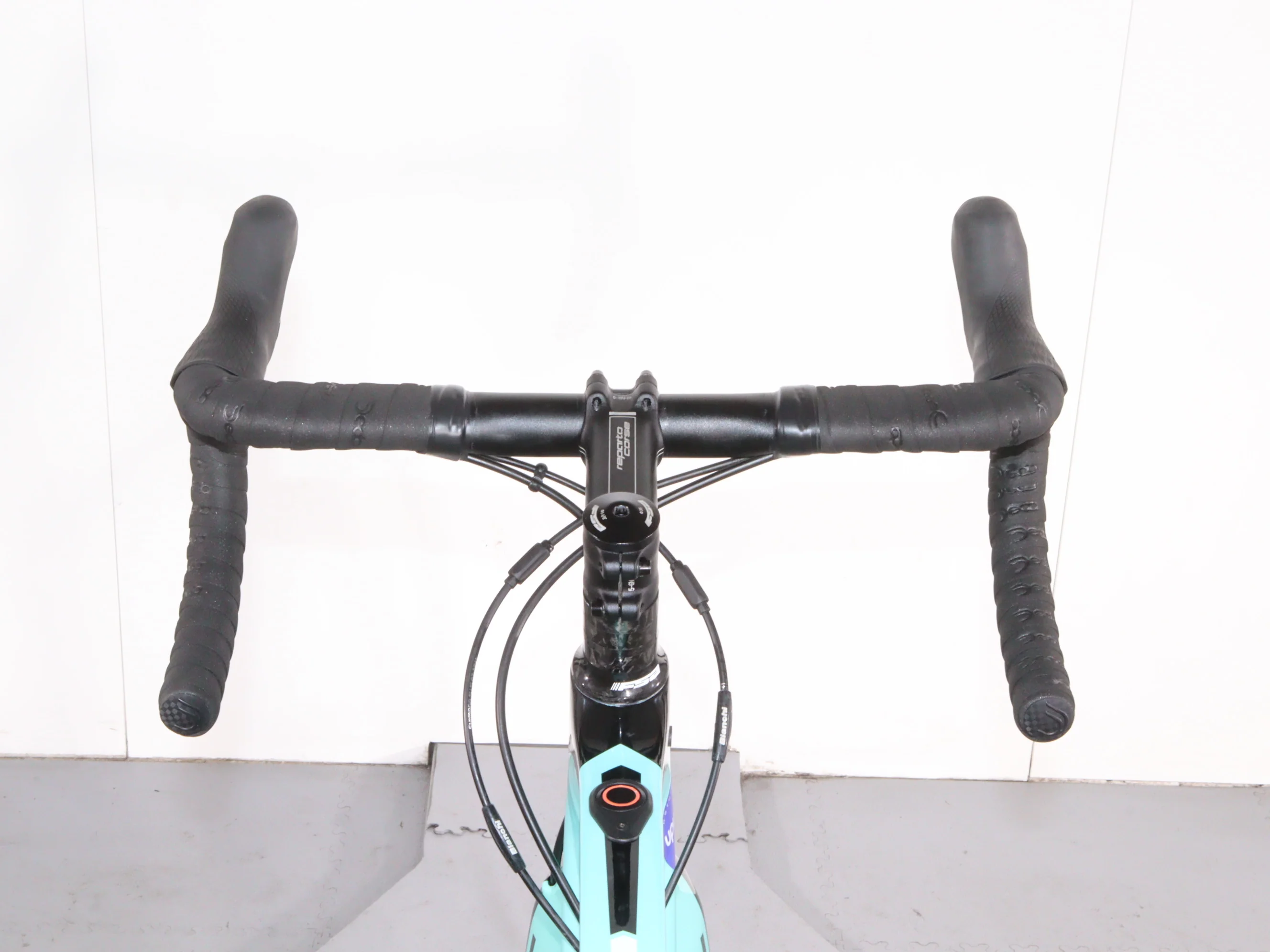 Bianchi Aria E-Road Ultegra - Image 7