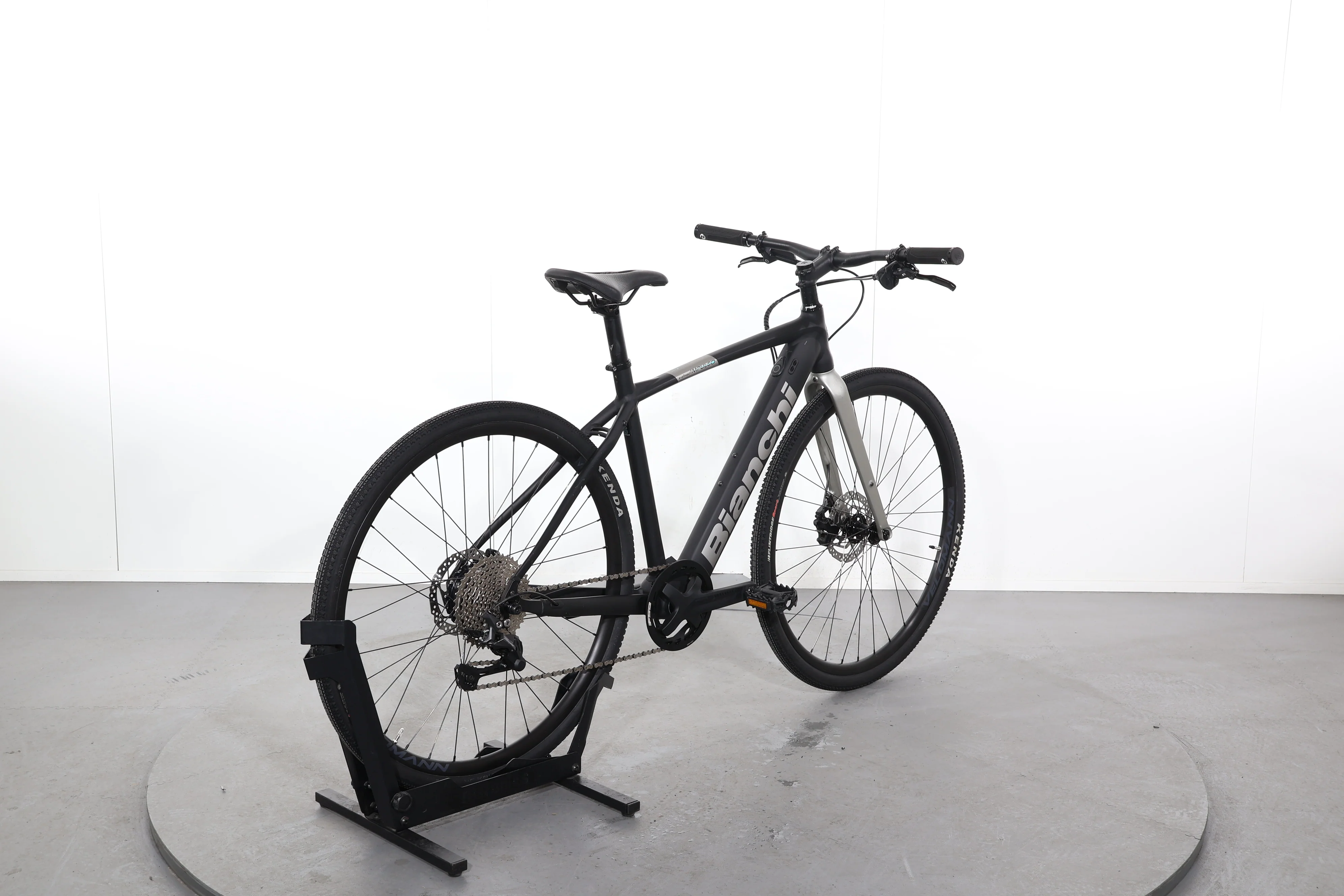 Bianchi E-Impulso Gravel - Image 6