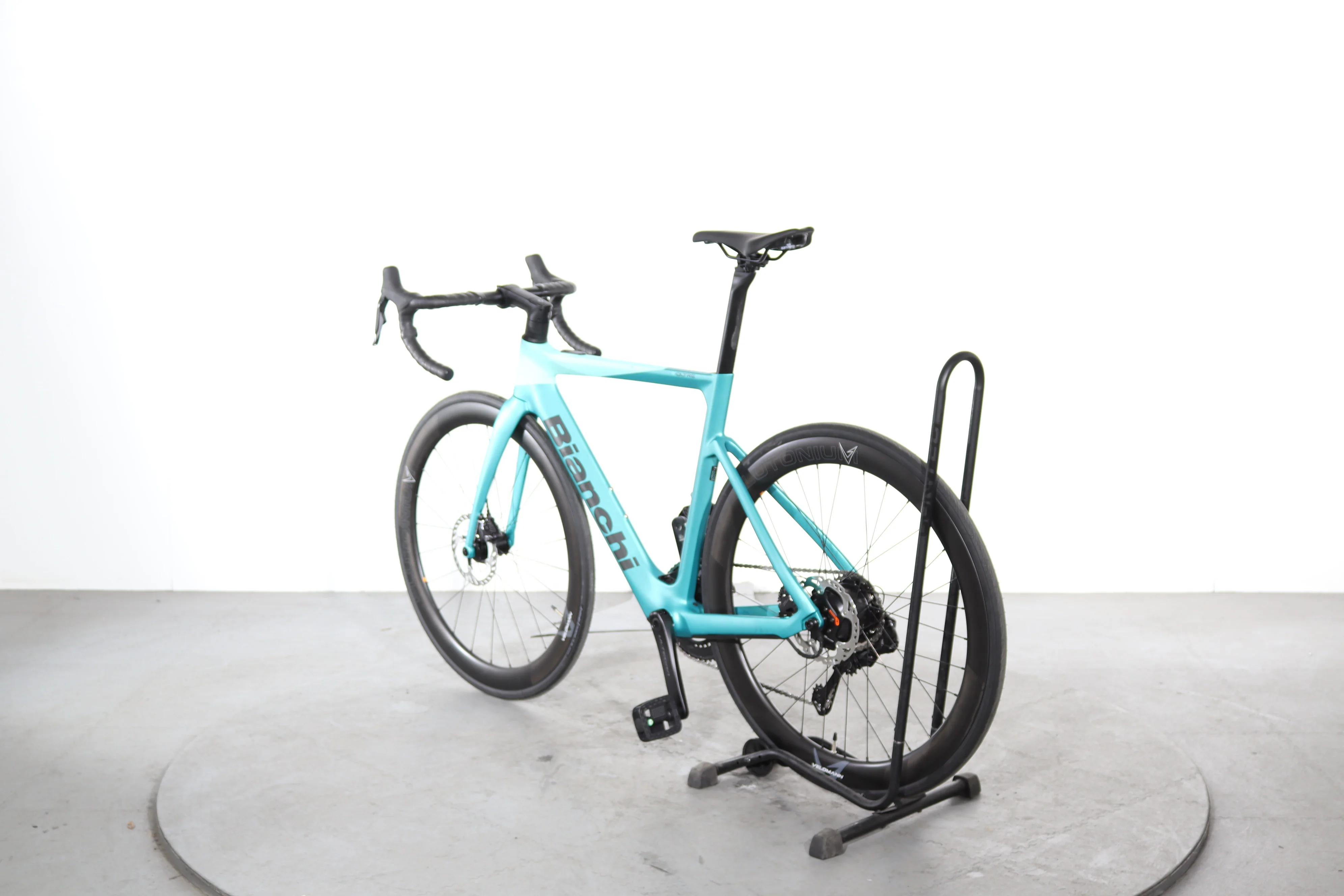 Bianchi E-oltre Ultegra - Image 5
