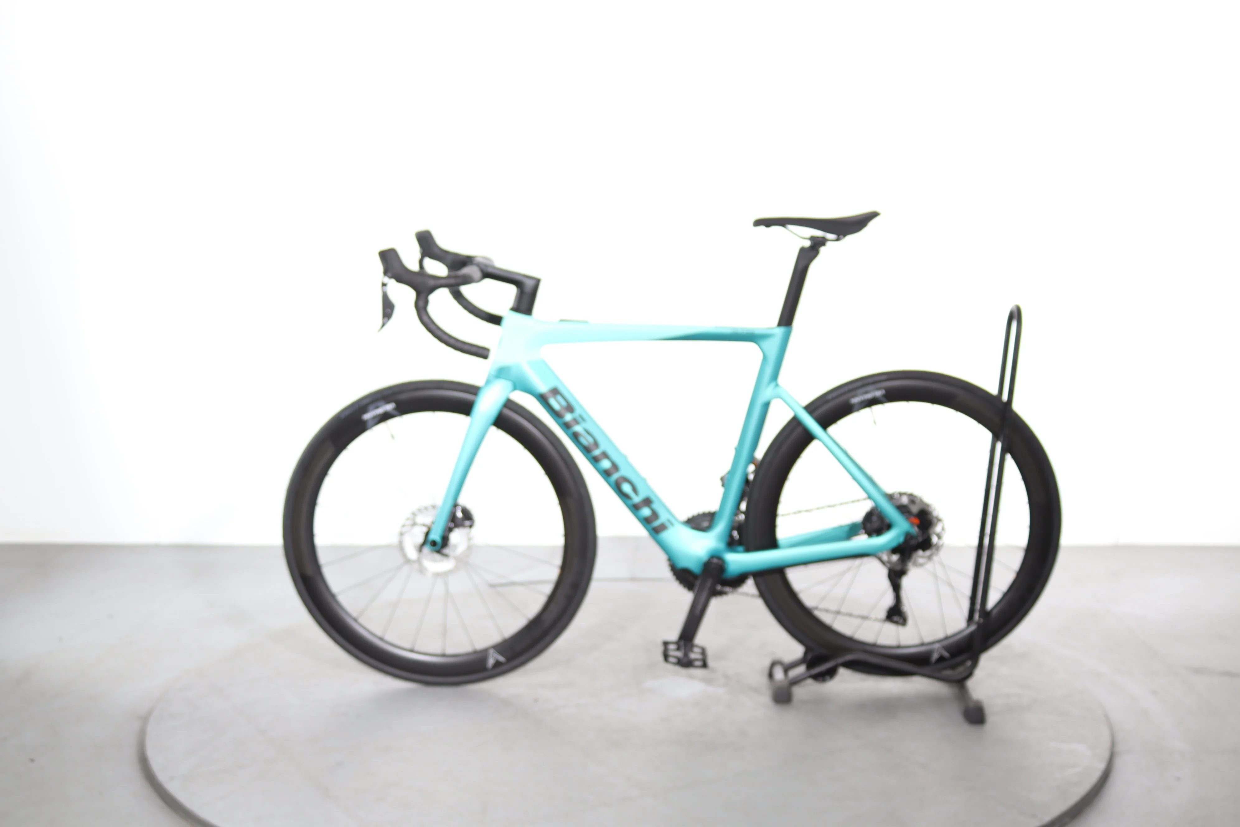 Bianchi E-oltre ultegra - Image 4