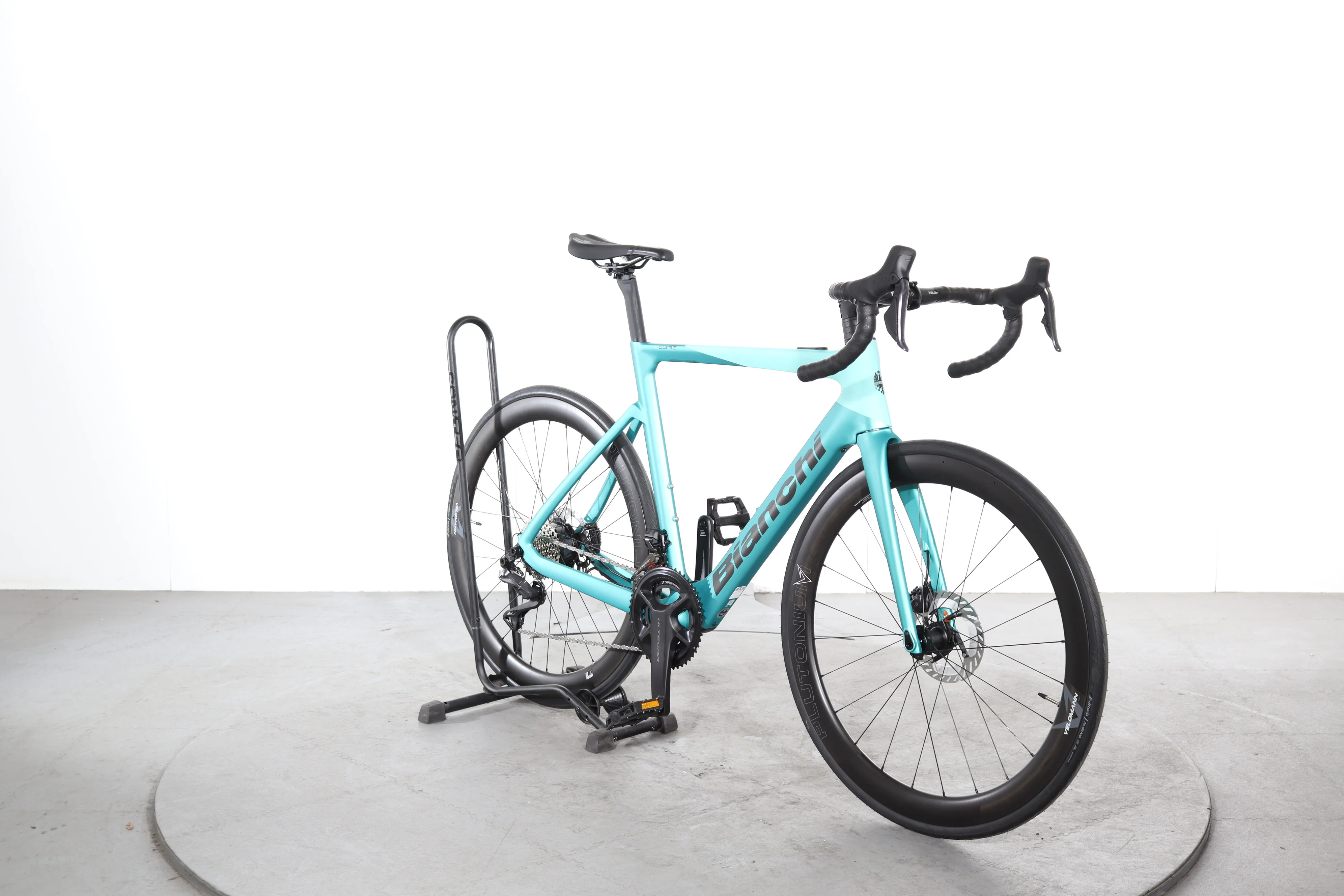 Bianchi E-oltre Ultegra - Image 2