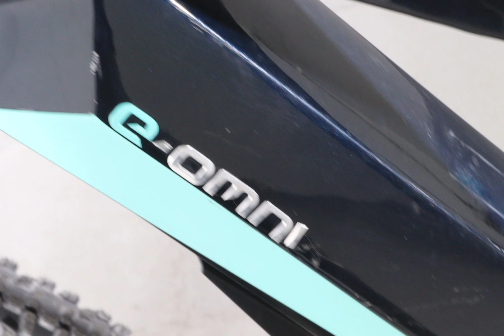 Bianchi E-Omnia FX-Type XT - Image 14