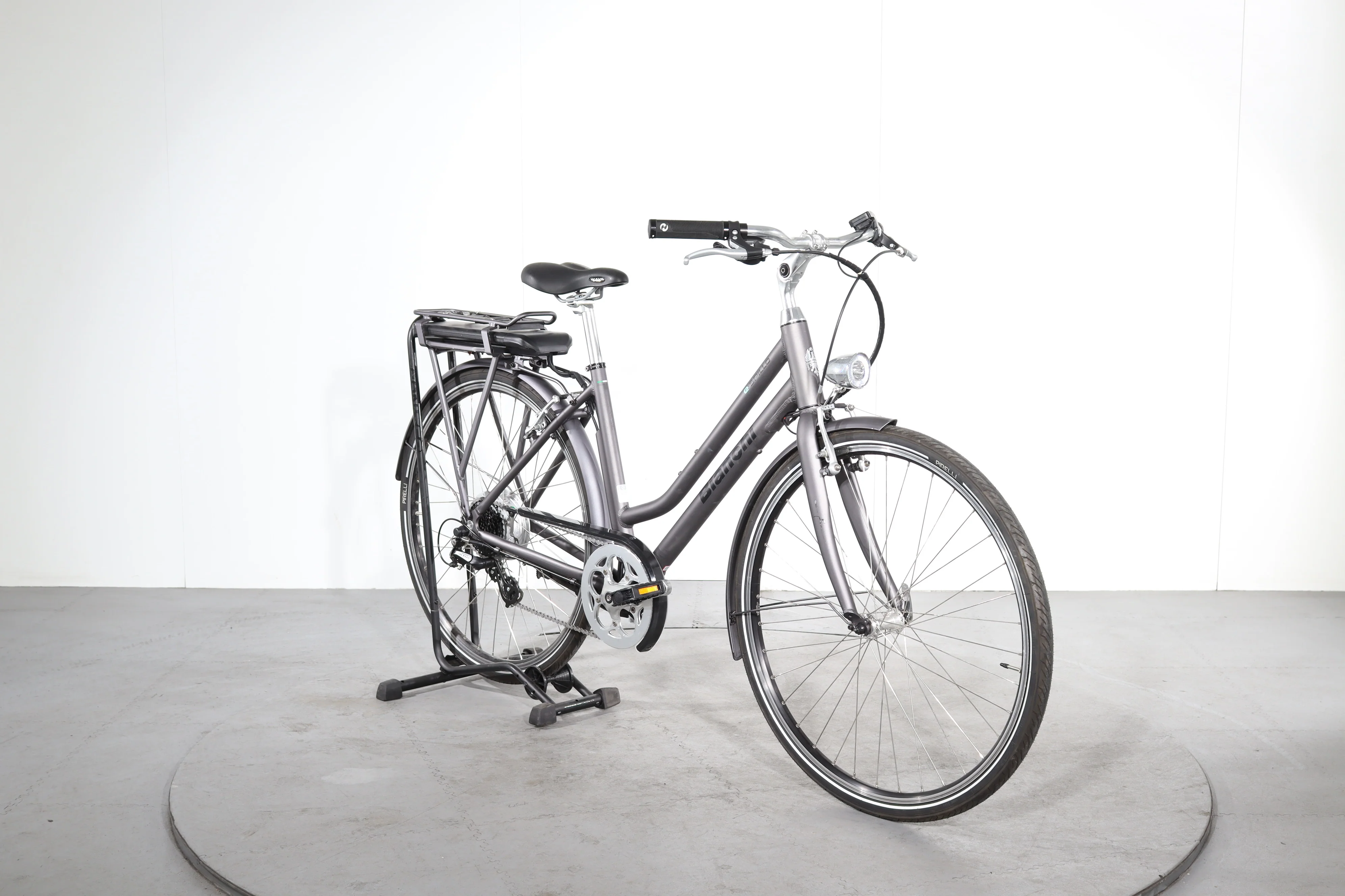 Bianchi E-Spillo Classic - Image 2