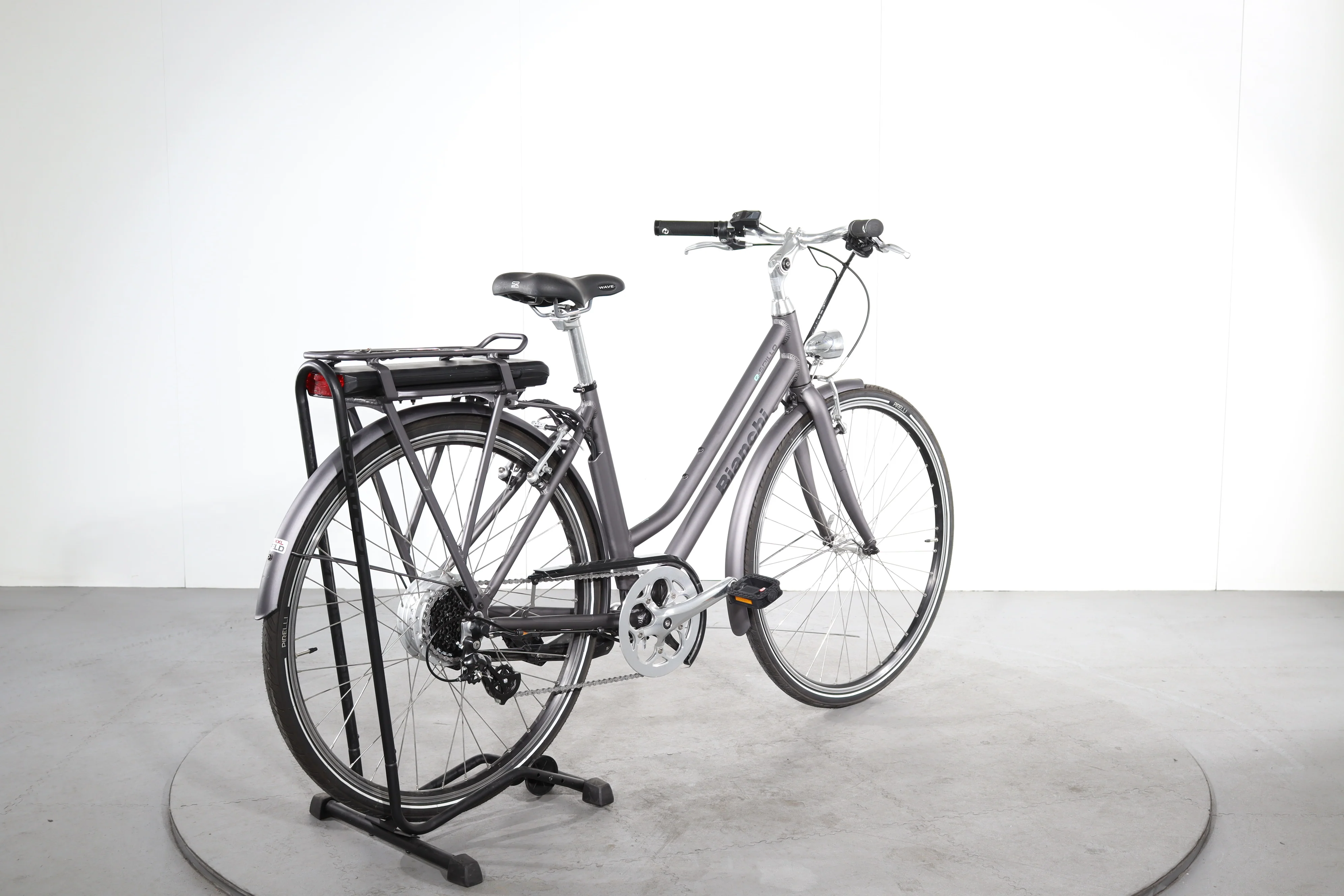 Bianchi E-Spillo Classic - Image 6