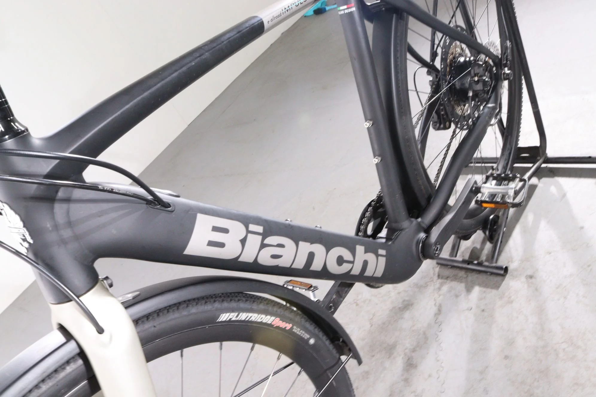 Bianchi Impulso E-Allroad TRK - Image 9