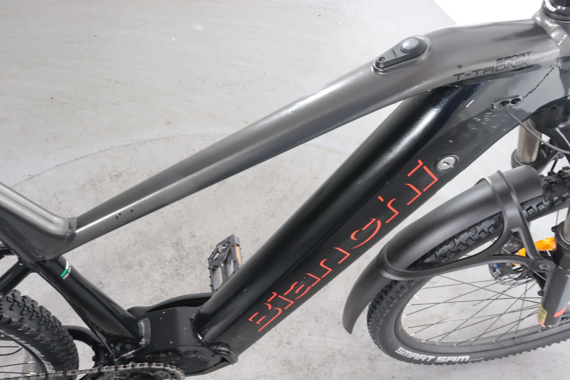 Bianchi T-Tronik Sport 9.1 - Image 11