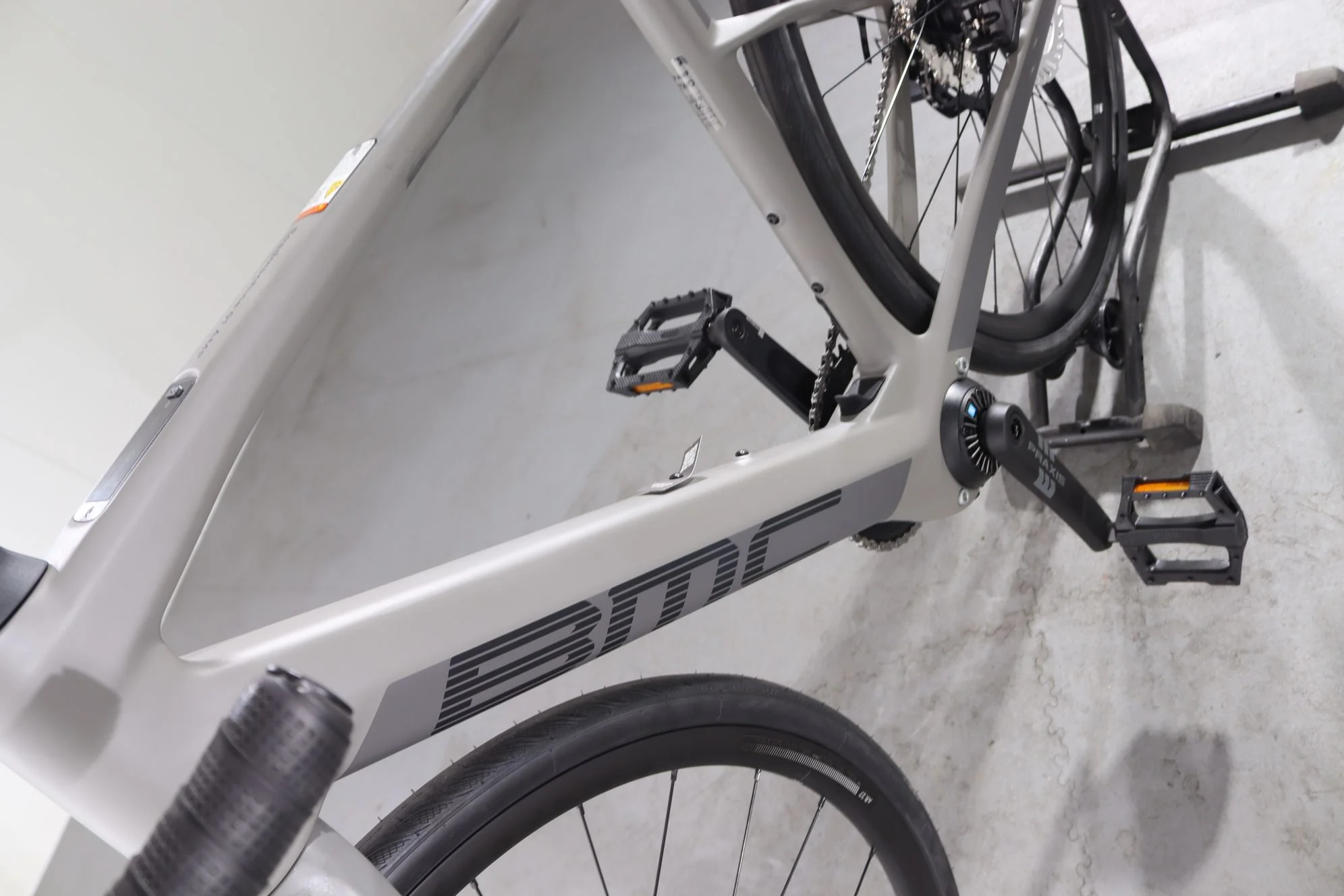 BMC BMC Roadmachine 01 Two Dura Ace Di2 - Image 9