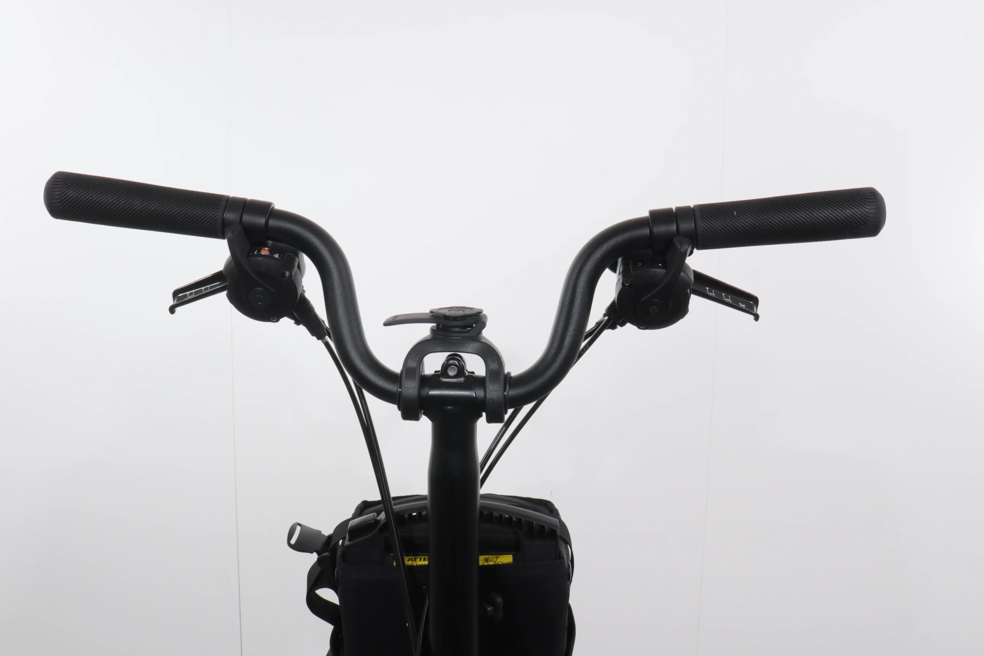 Brompton C Line Electric 12 Speed - Image 7