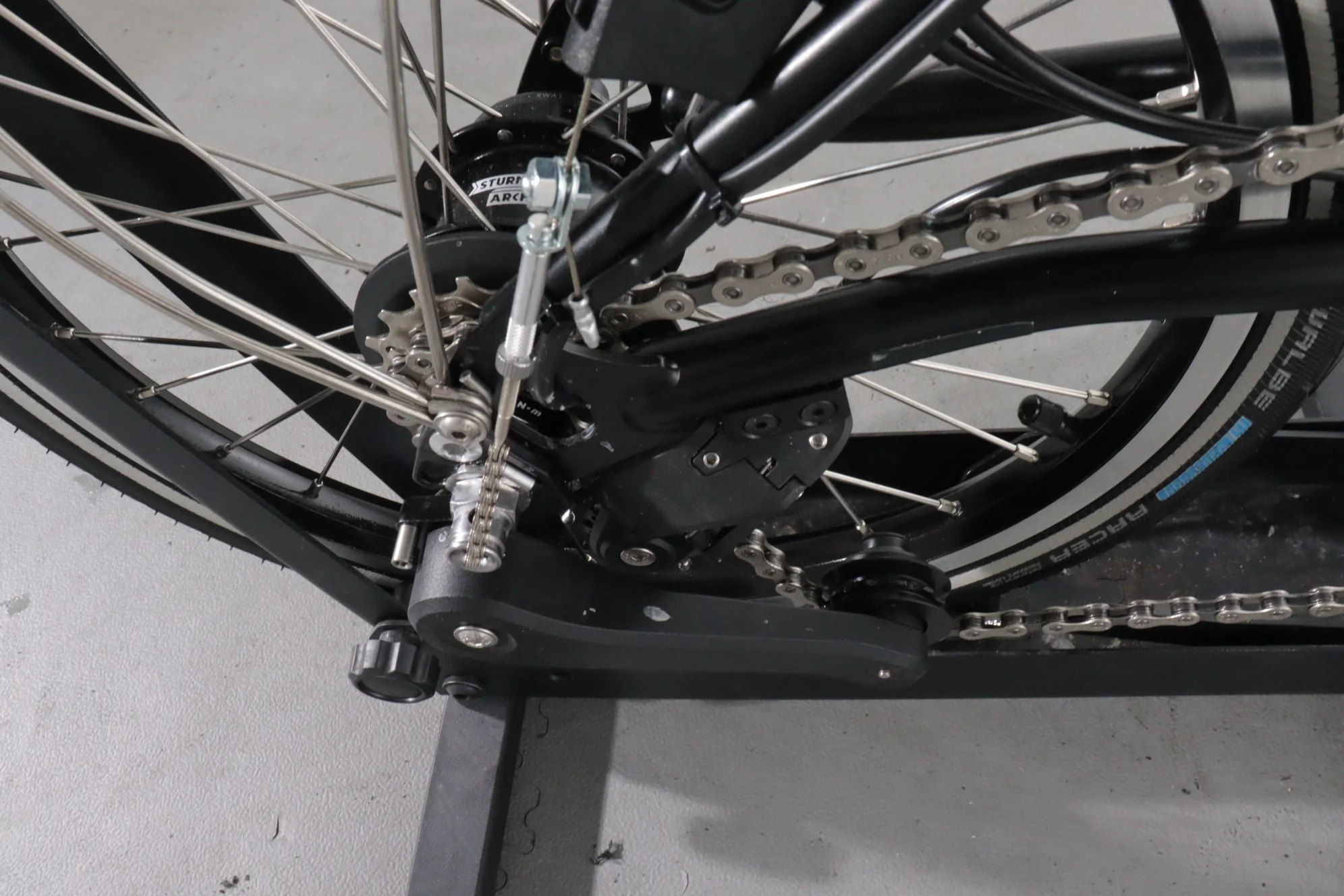Brompton C Line Electric 12 Speed - Image 8