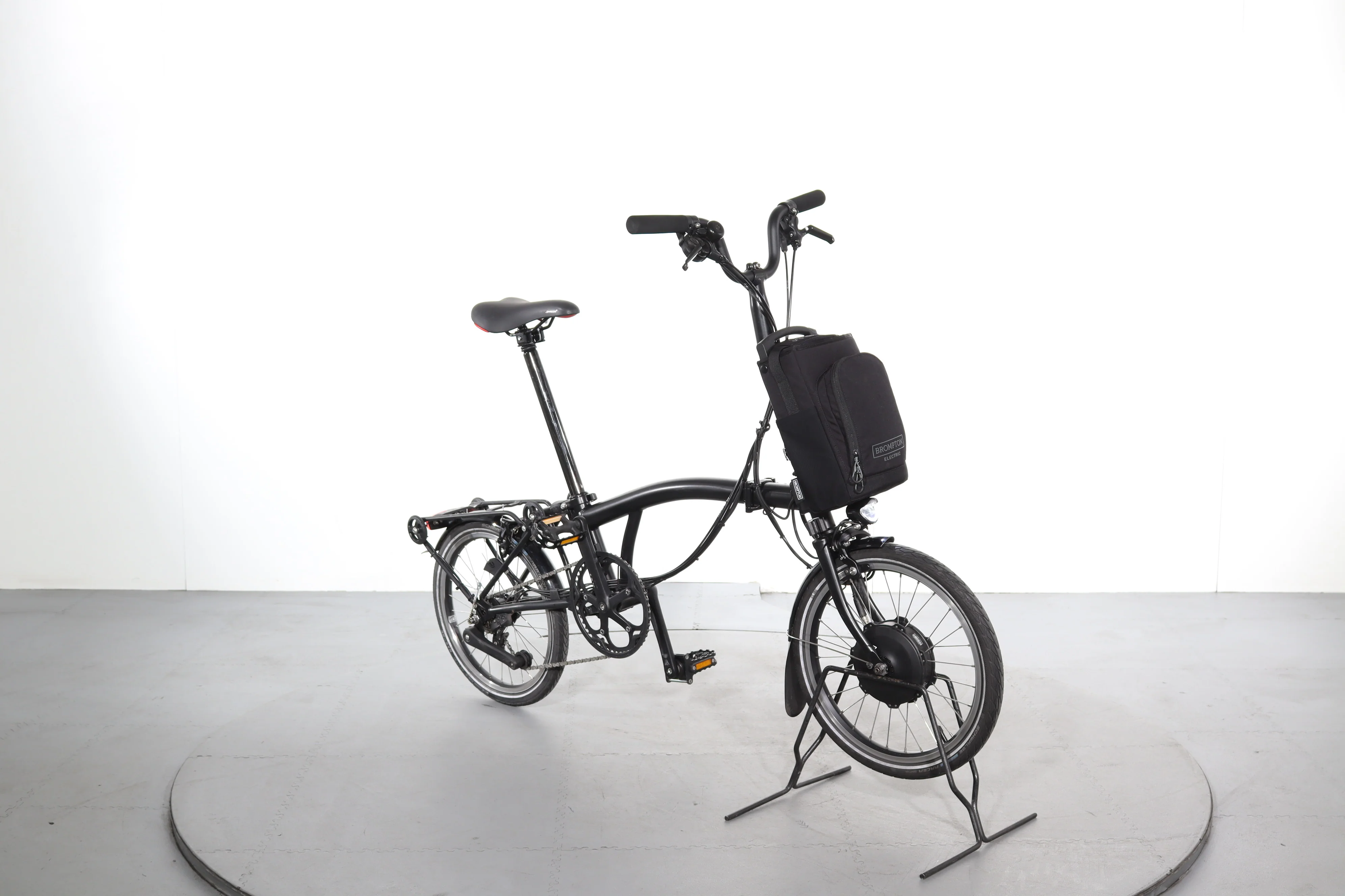 Brompton C Line Electric 12 Speed - Image 2
