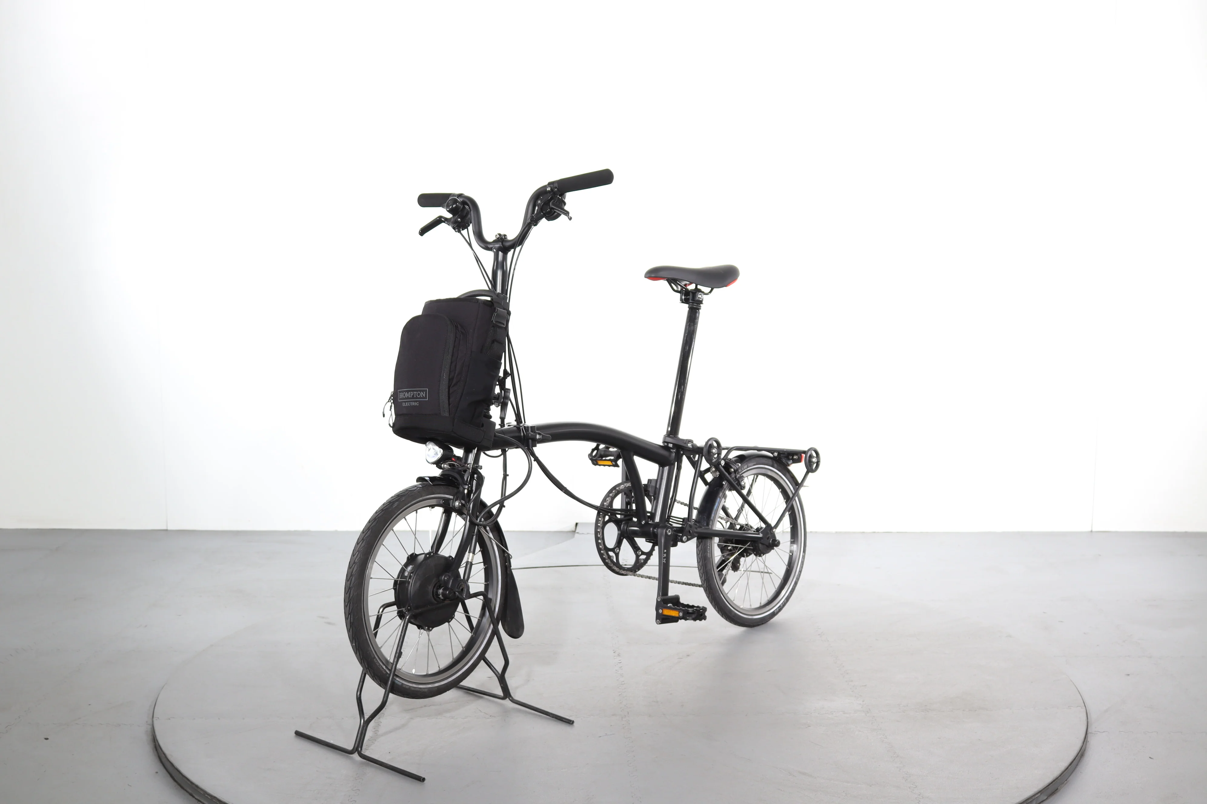 Brompton C Line Electric 12 Speed - Image 3