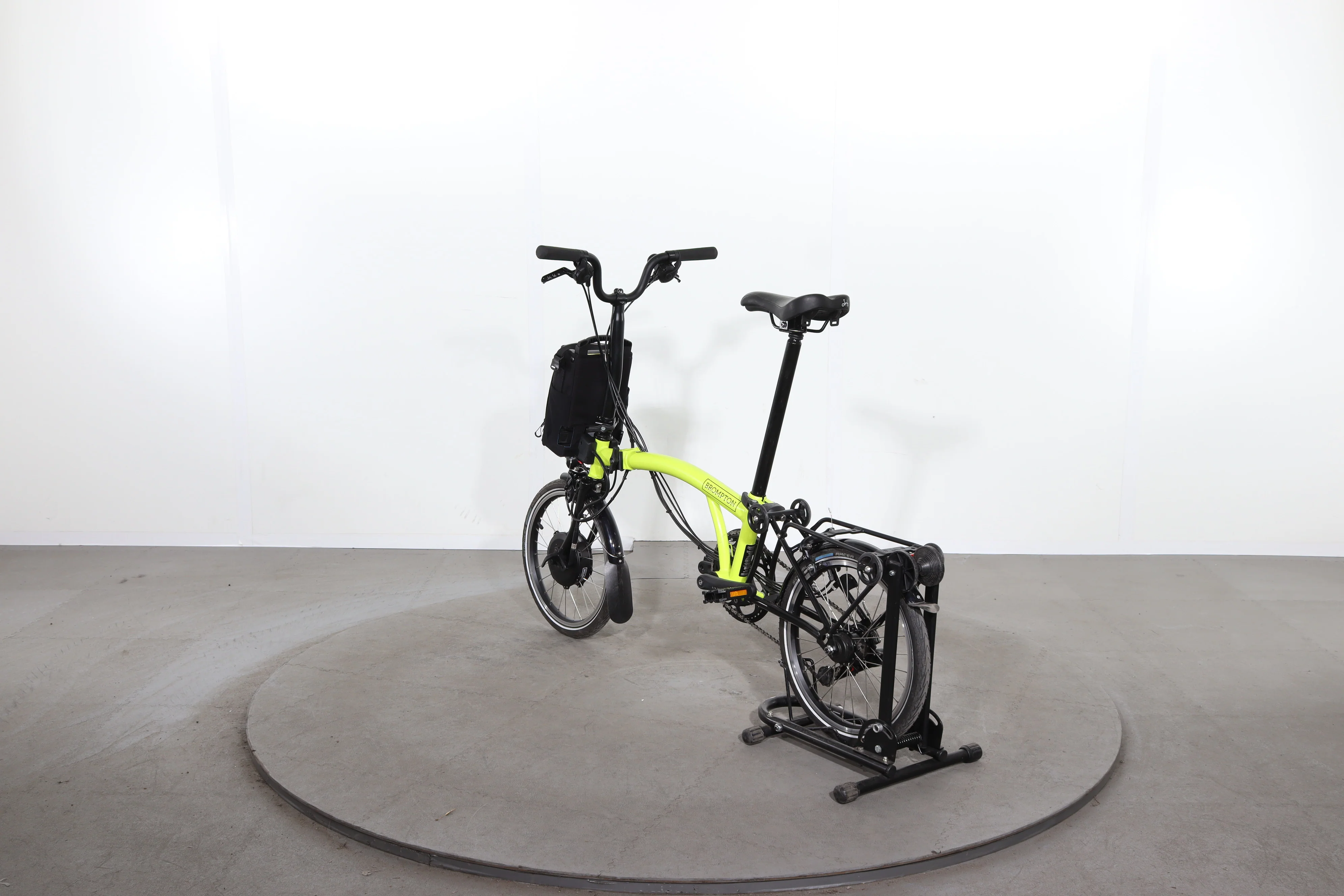 Brompton C Line Electric 12 Speed - Image 5