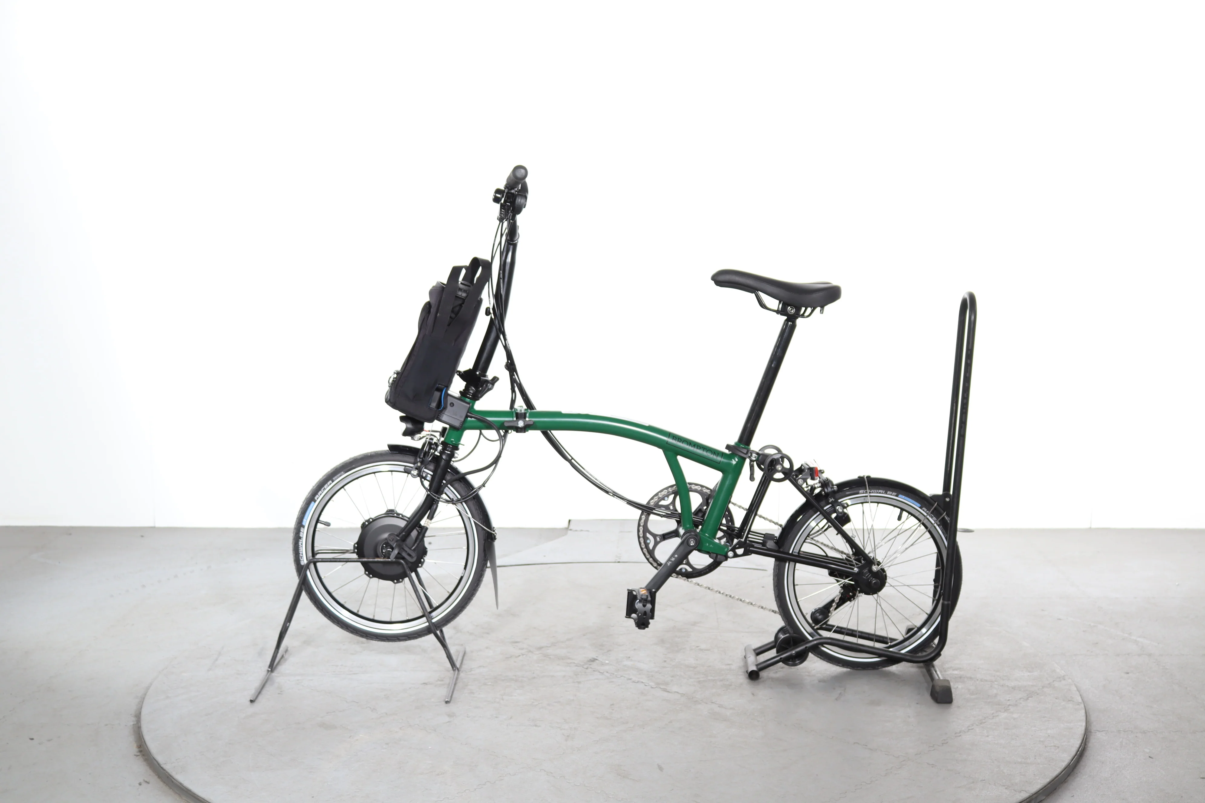 Brompton C Line Electric 6 Speed - Image 4