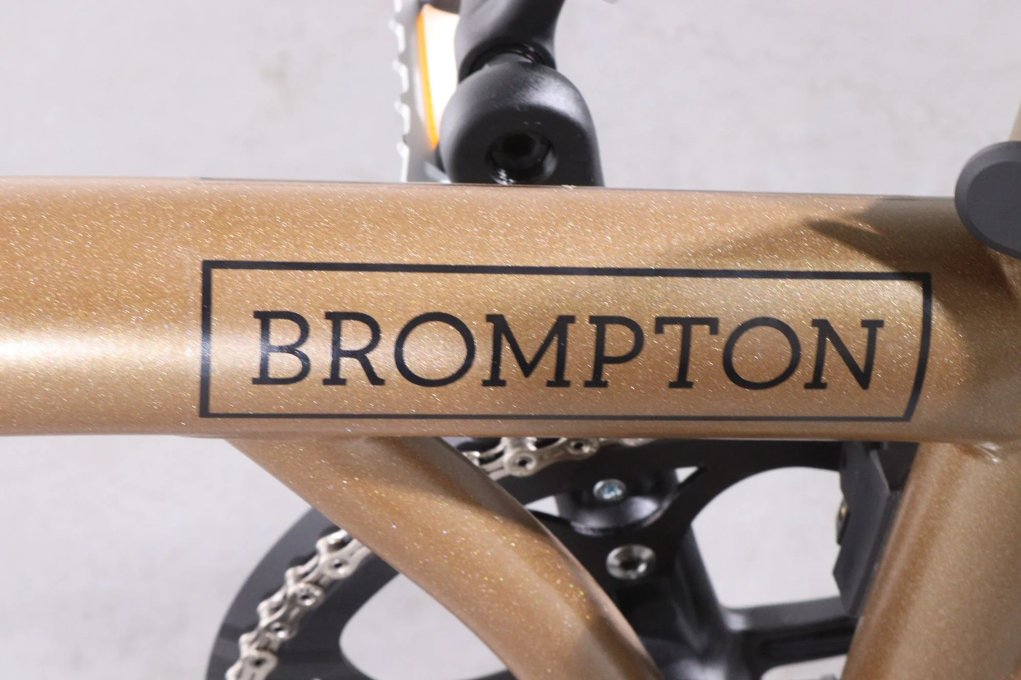 Brompton P Line Electric 4 Speed - Image 9