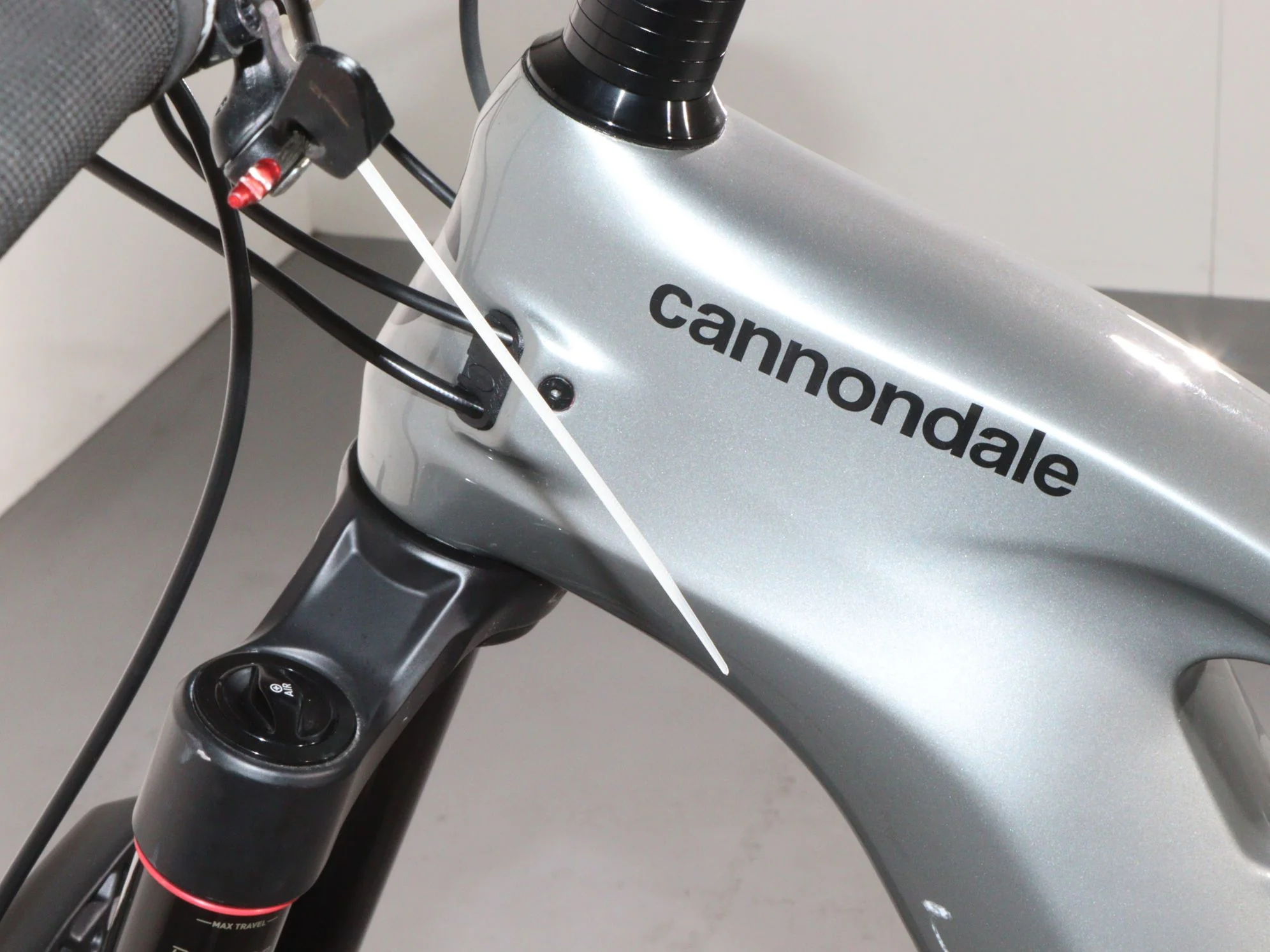 Cannondale Moterra Carbon 2 - Image 9