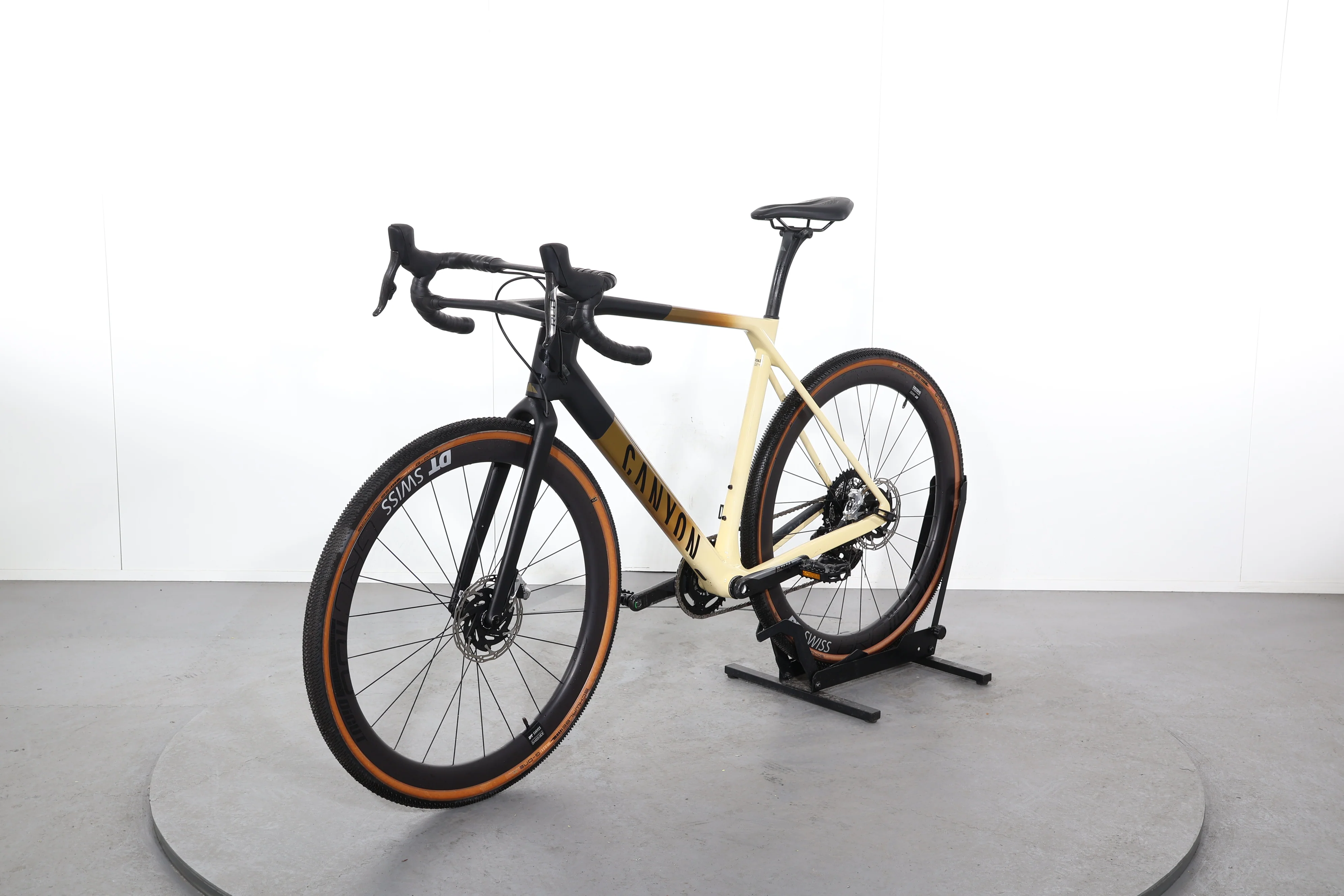 Canyon Grail CF SLX 9 eTap - Image 3