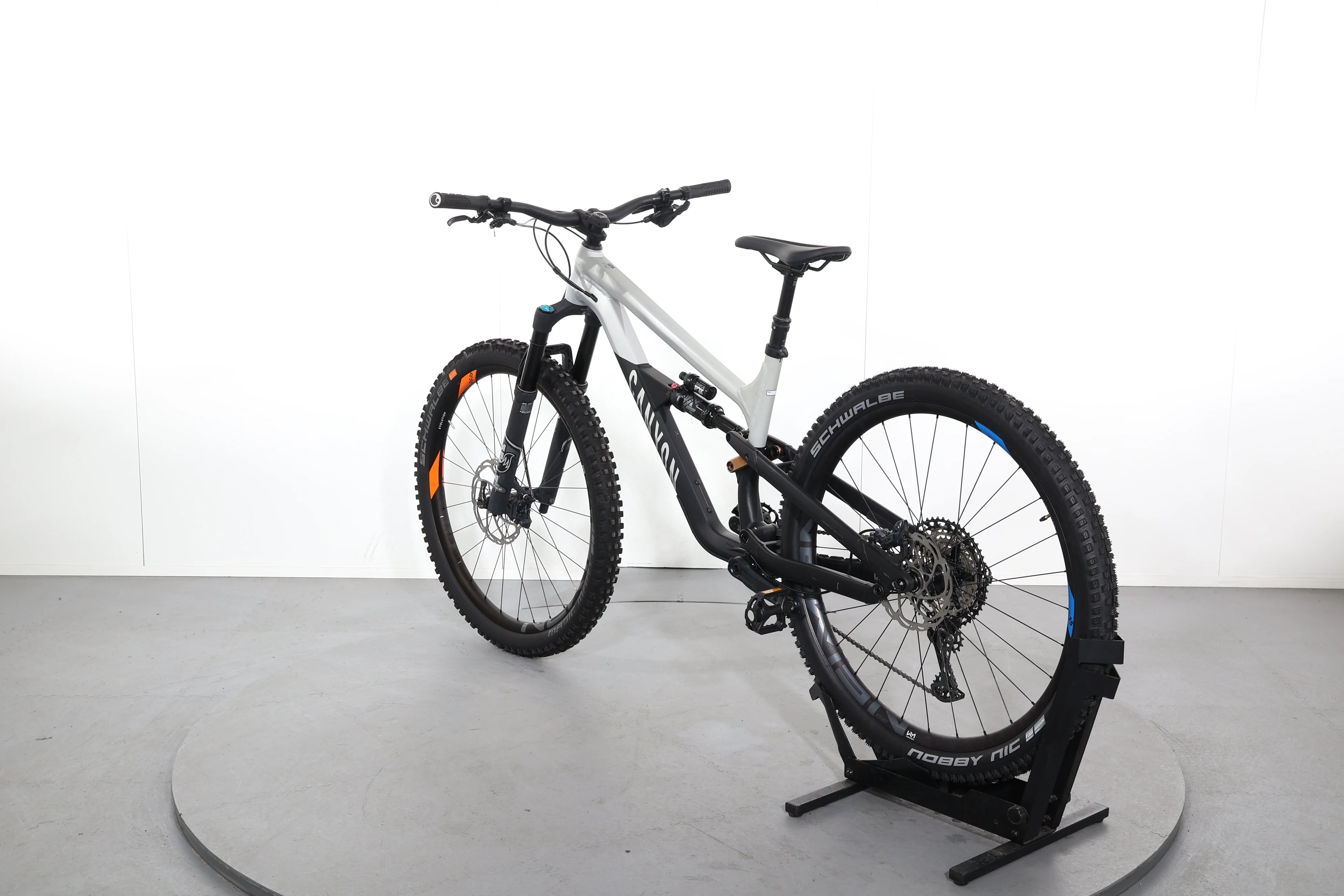 Canyon Spectral 125 AL 6 - Image 5