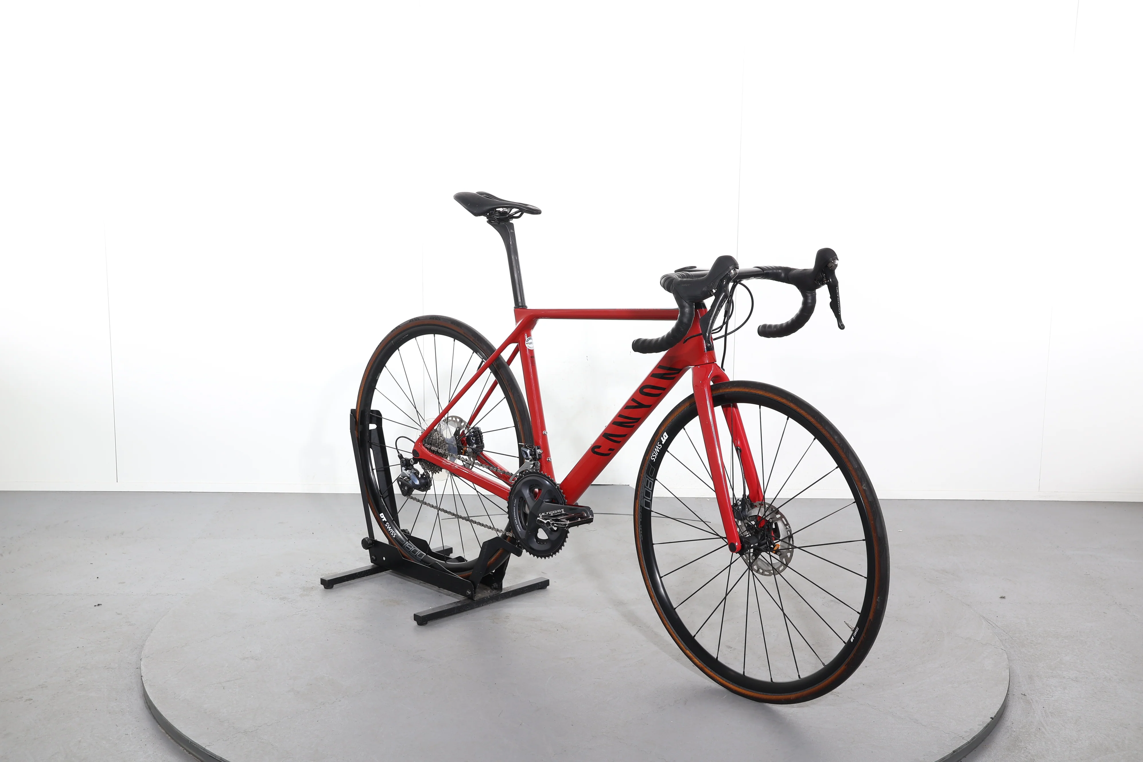 Canyon Ultimate CF SL 8 Disc - Image 2