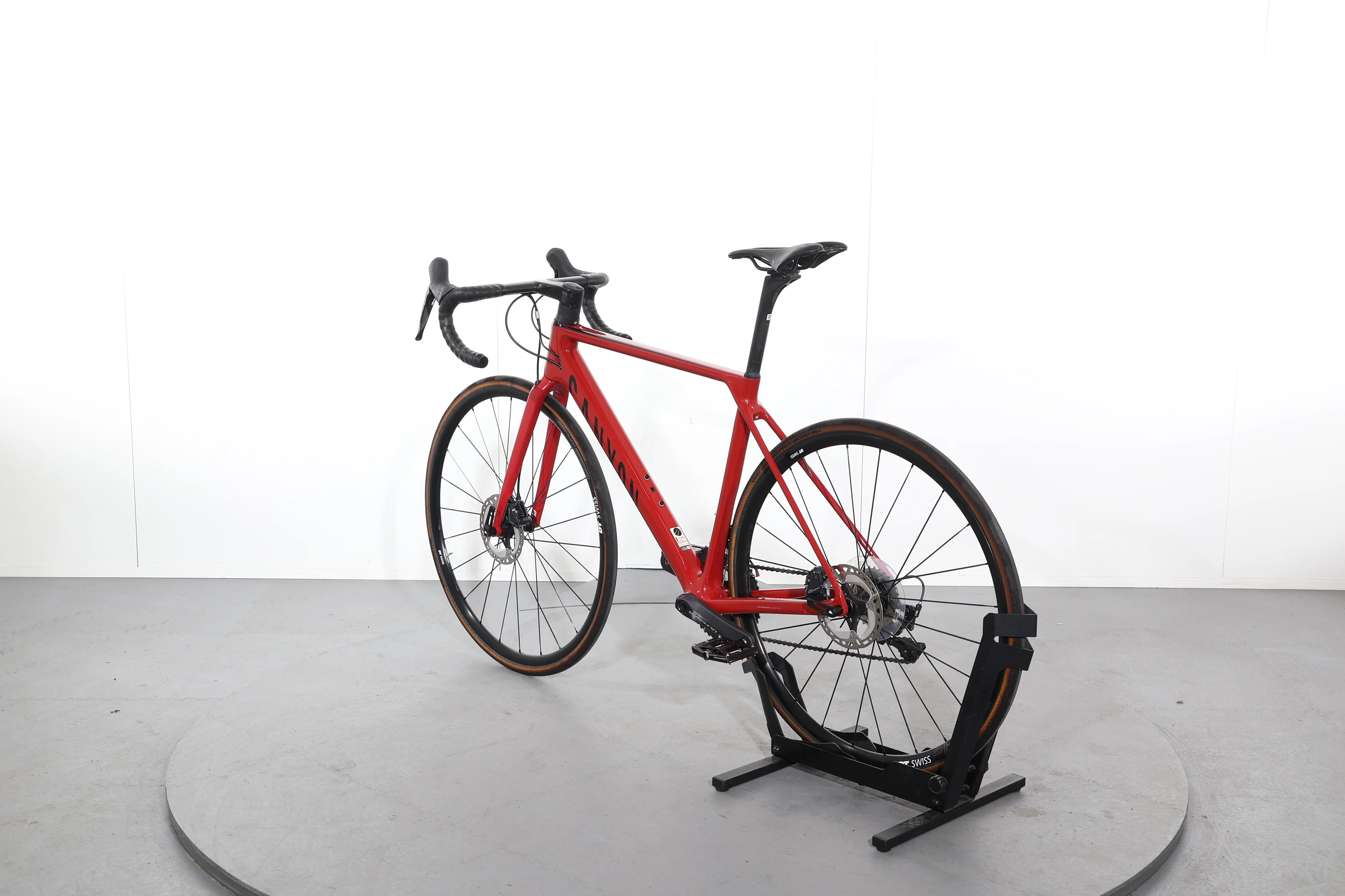 Canyon Ultimate CF SL 8 Disc - Image 5