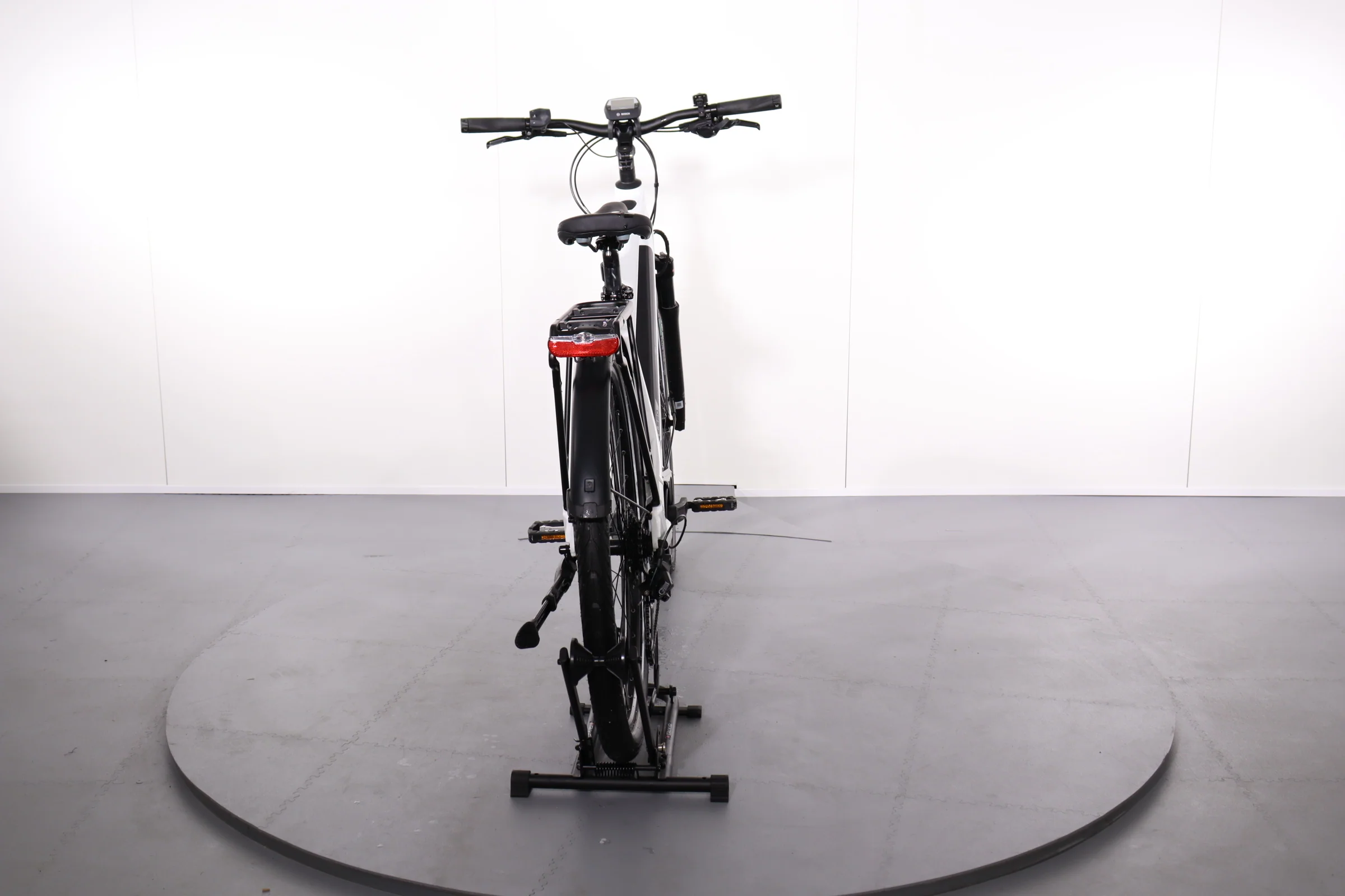 Carver Route E.520 - Image 6