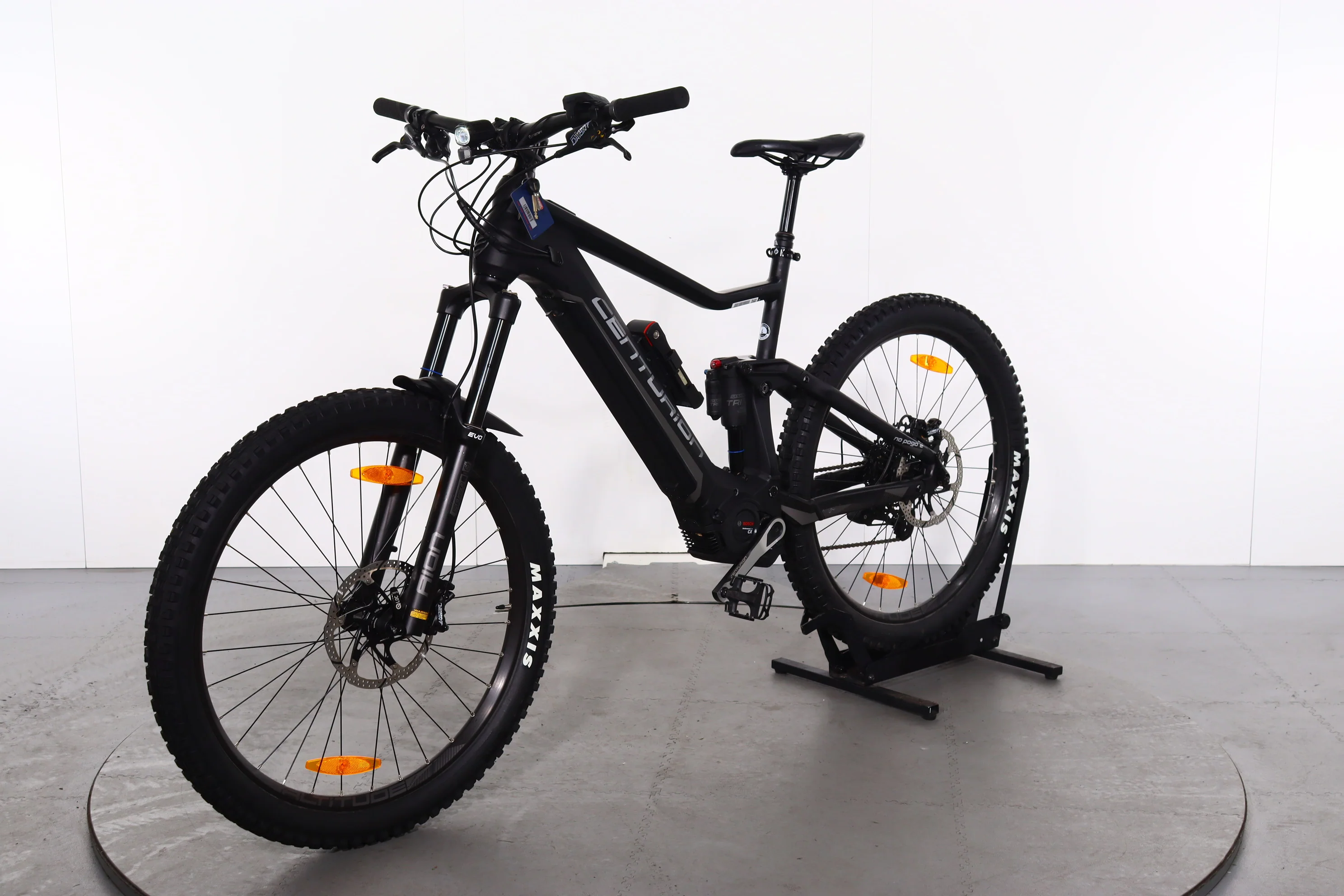 Centurion No Pogo E R860i - Image 4