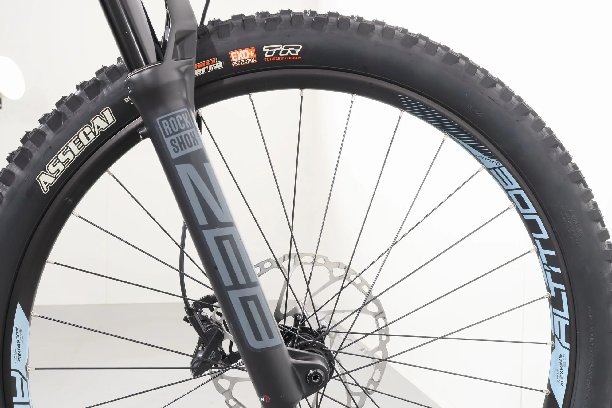 Centurion No Pogo R2700i - Image 11