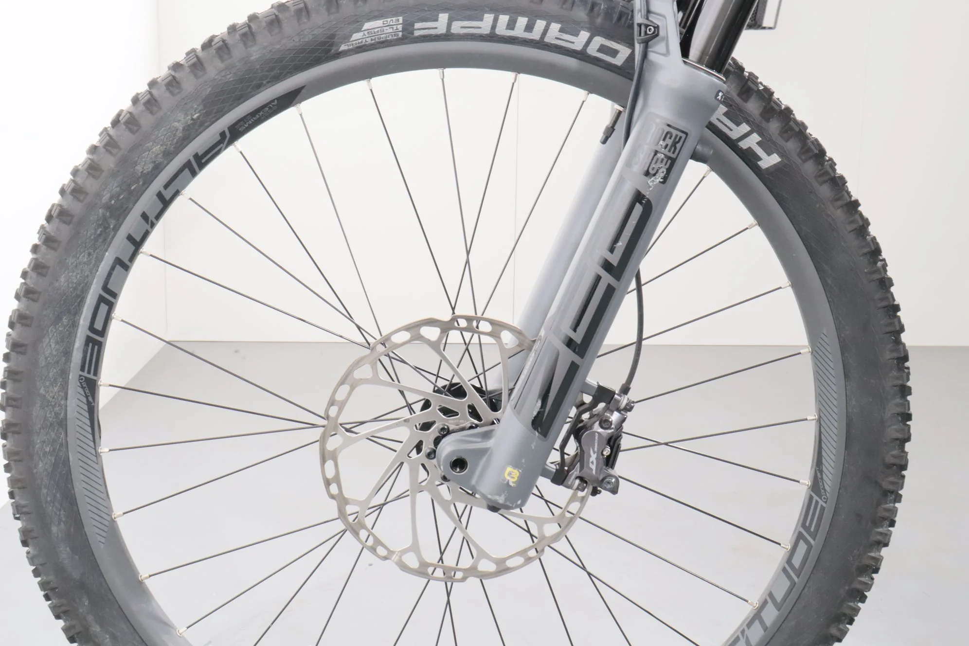 Centurion No Pogo R3700i - Image 9