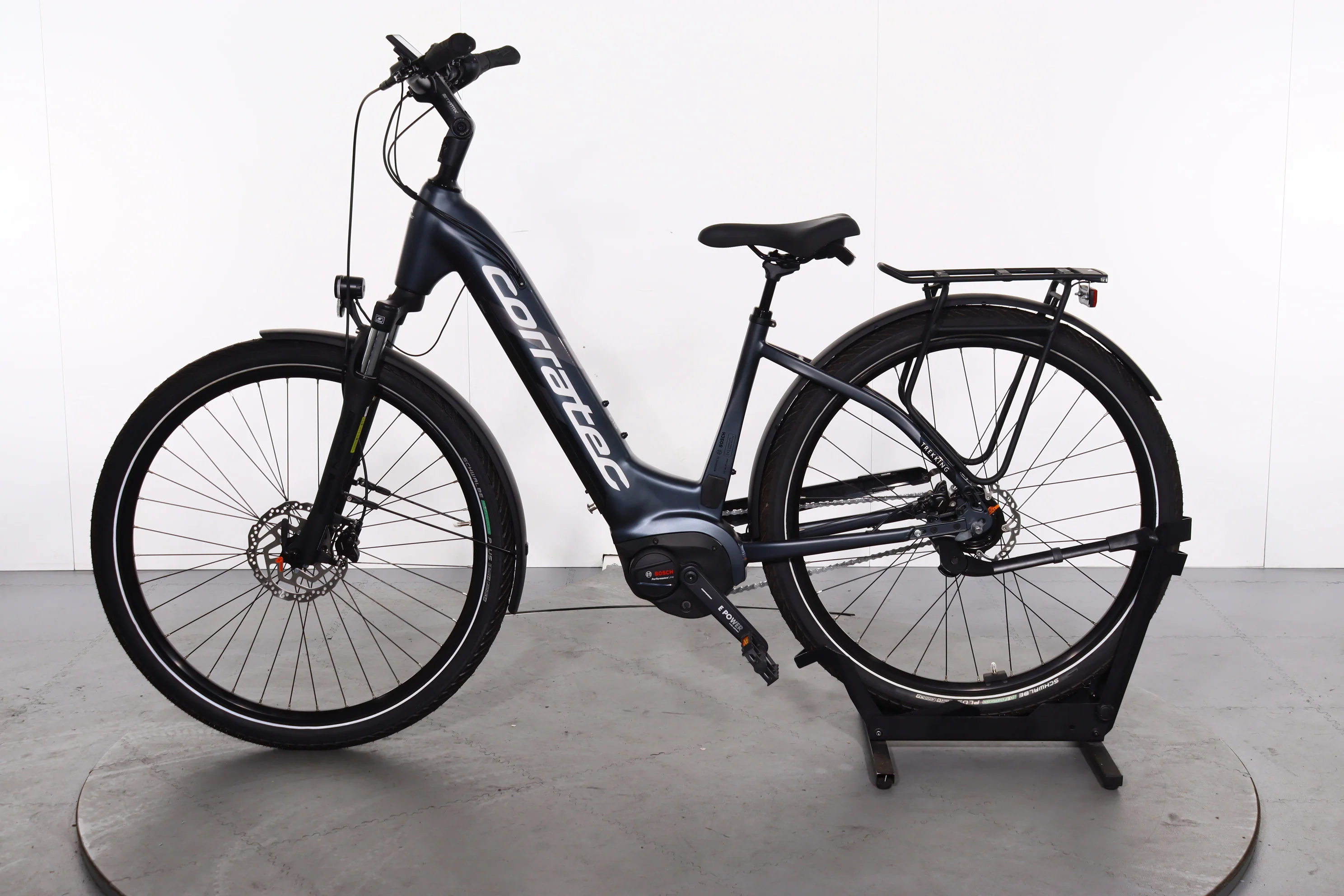 Corratec E-Power Trekking 28 P6 8SC - Image 4