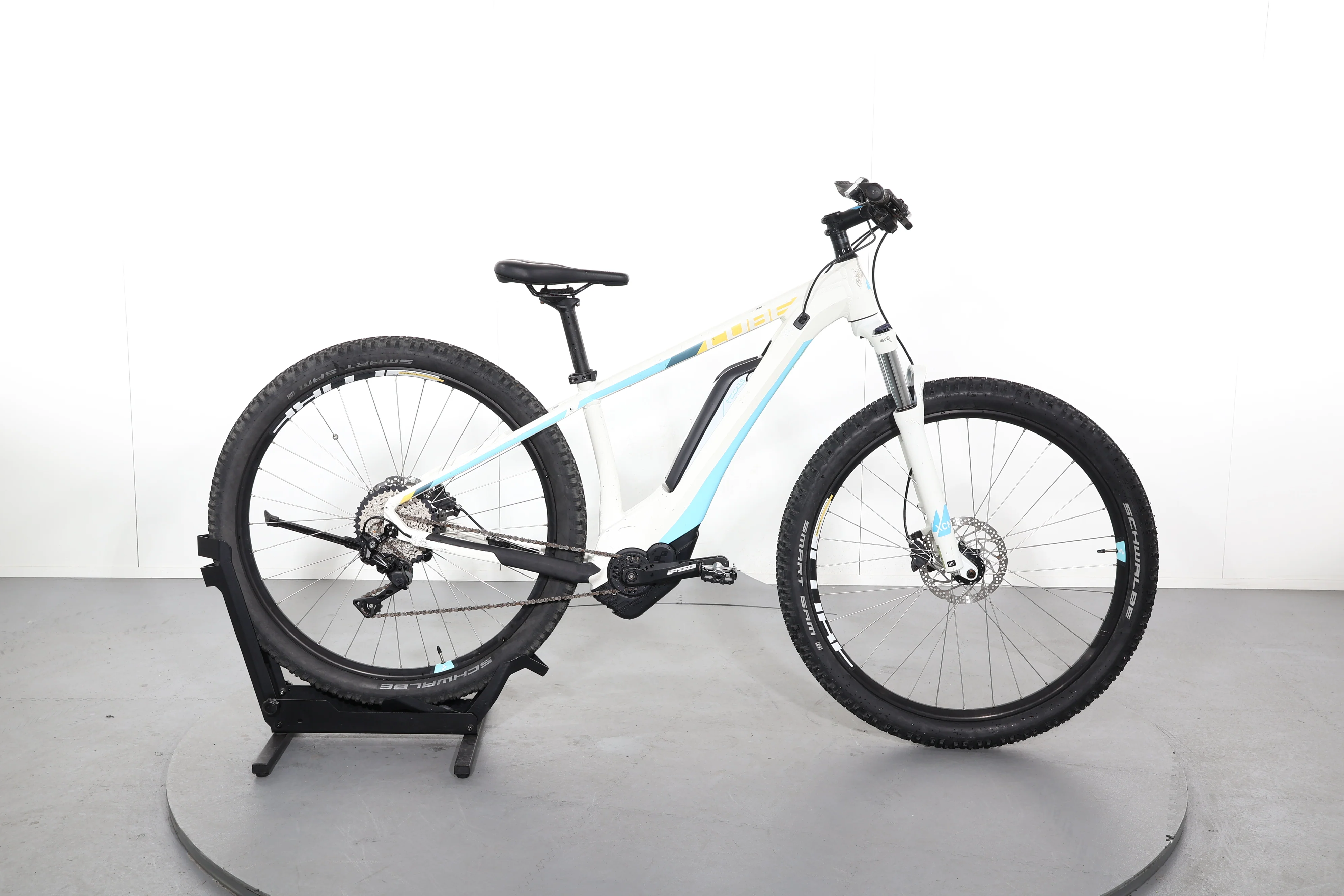 Cube Access Hybrid Pro 500