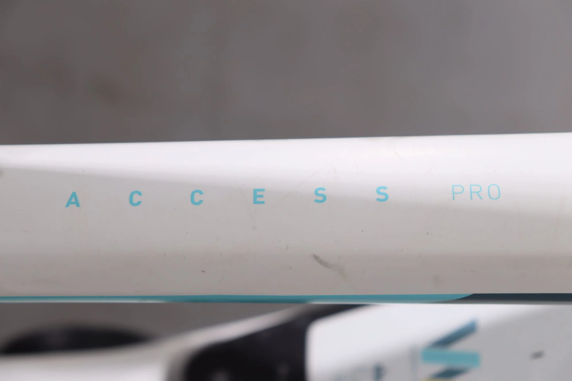 Cube Access Hybrid Pro - Image 12