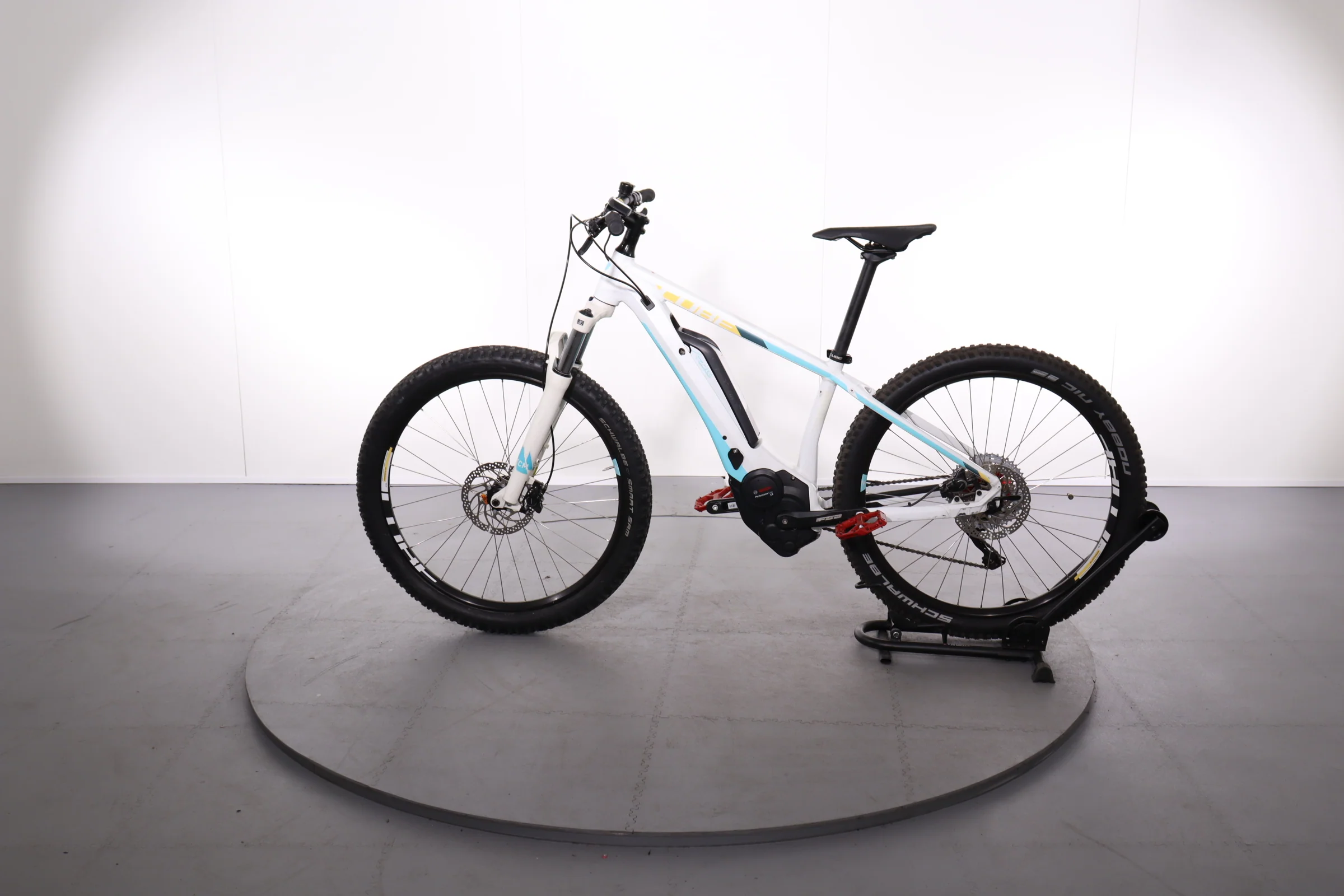 Cube Access Hybrid Pro - Image 4