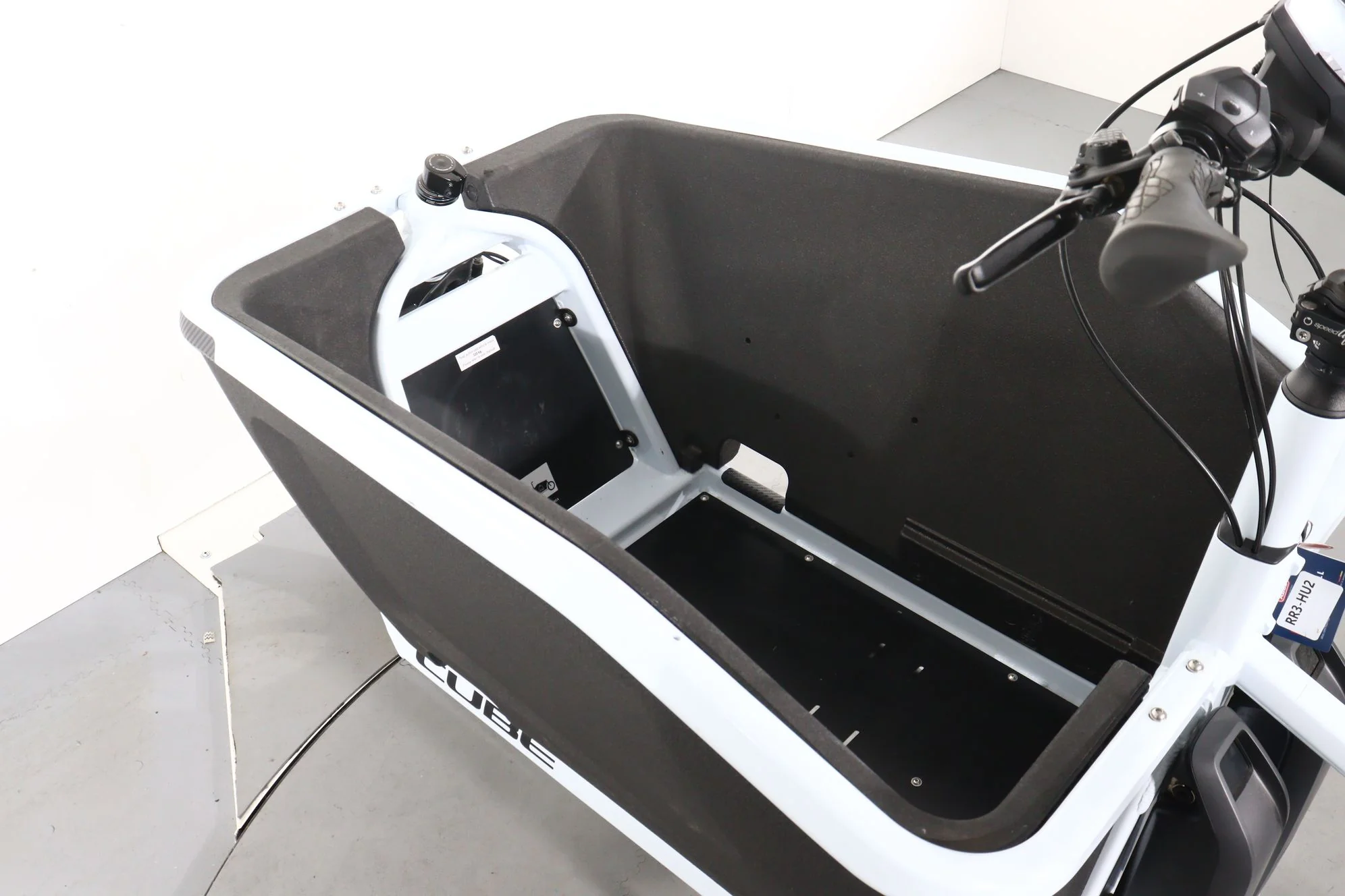 Cube Cargo Dual Hybrid 1000 - Image 10