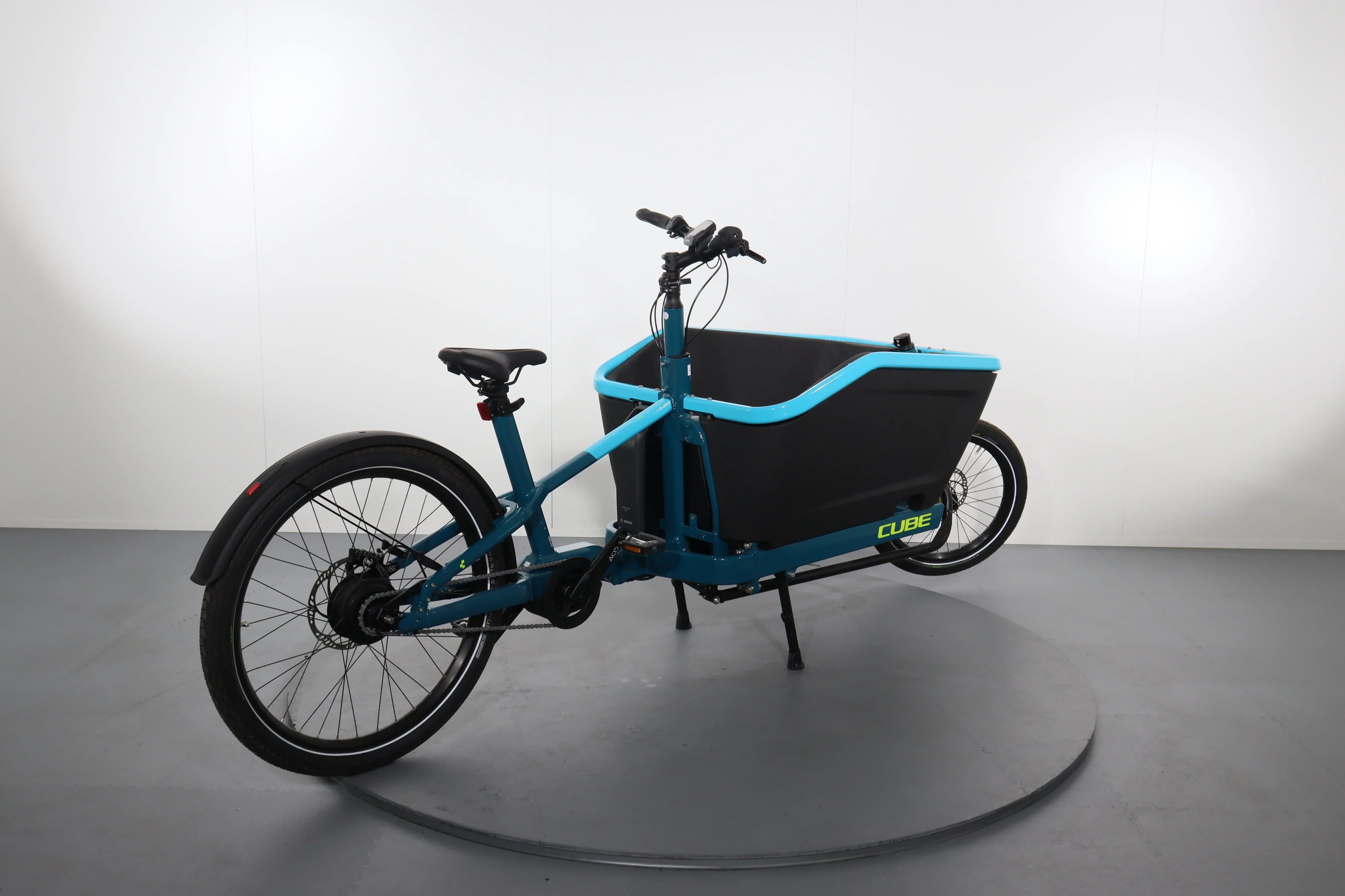 Cube Cargo Hybrid 500 - Image 6