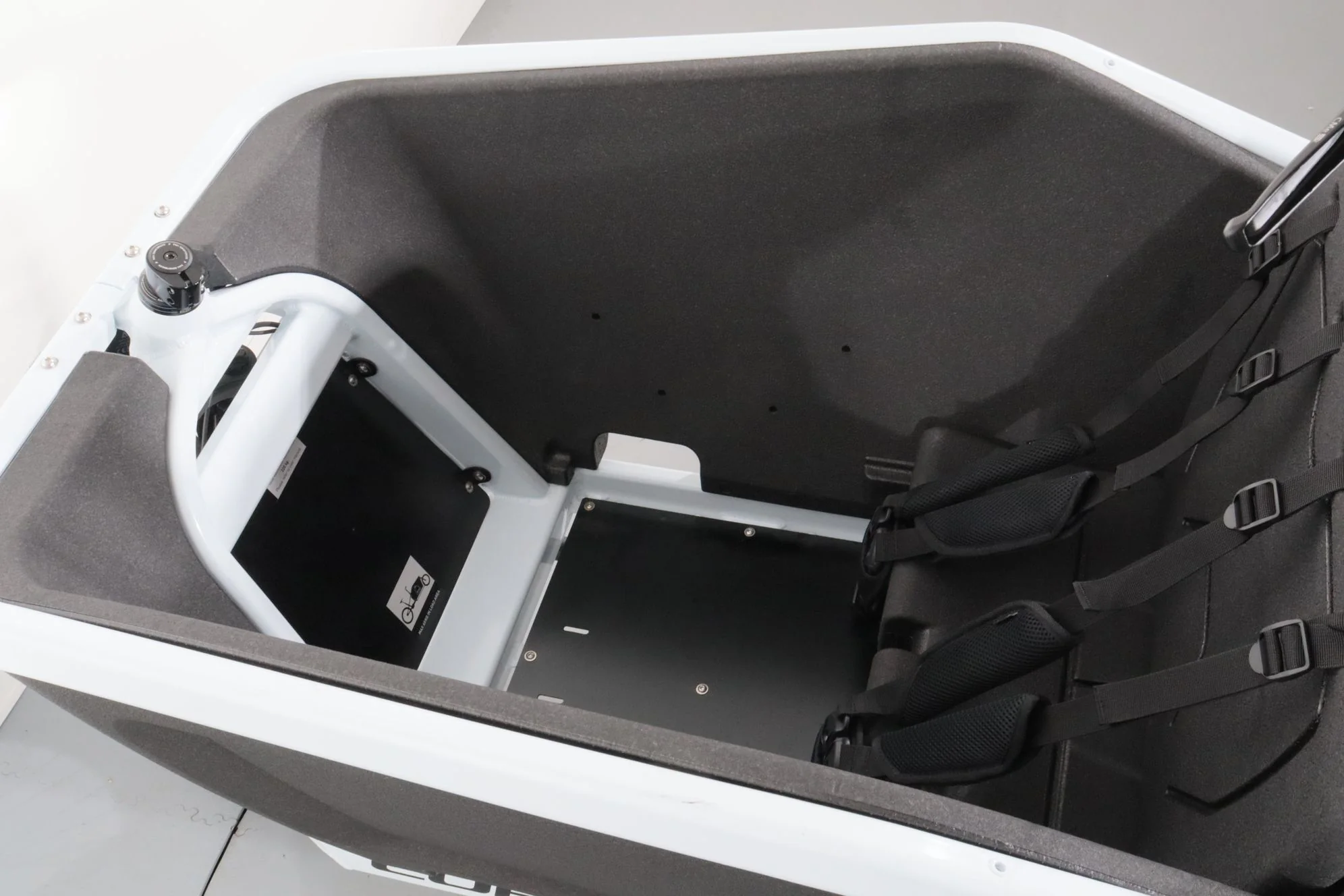 Cube Cargo Hybrid 500 - Image 13