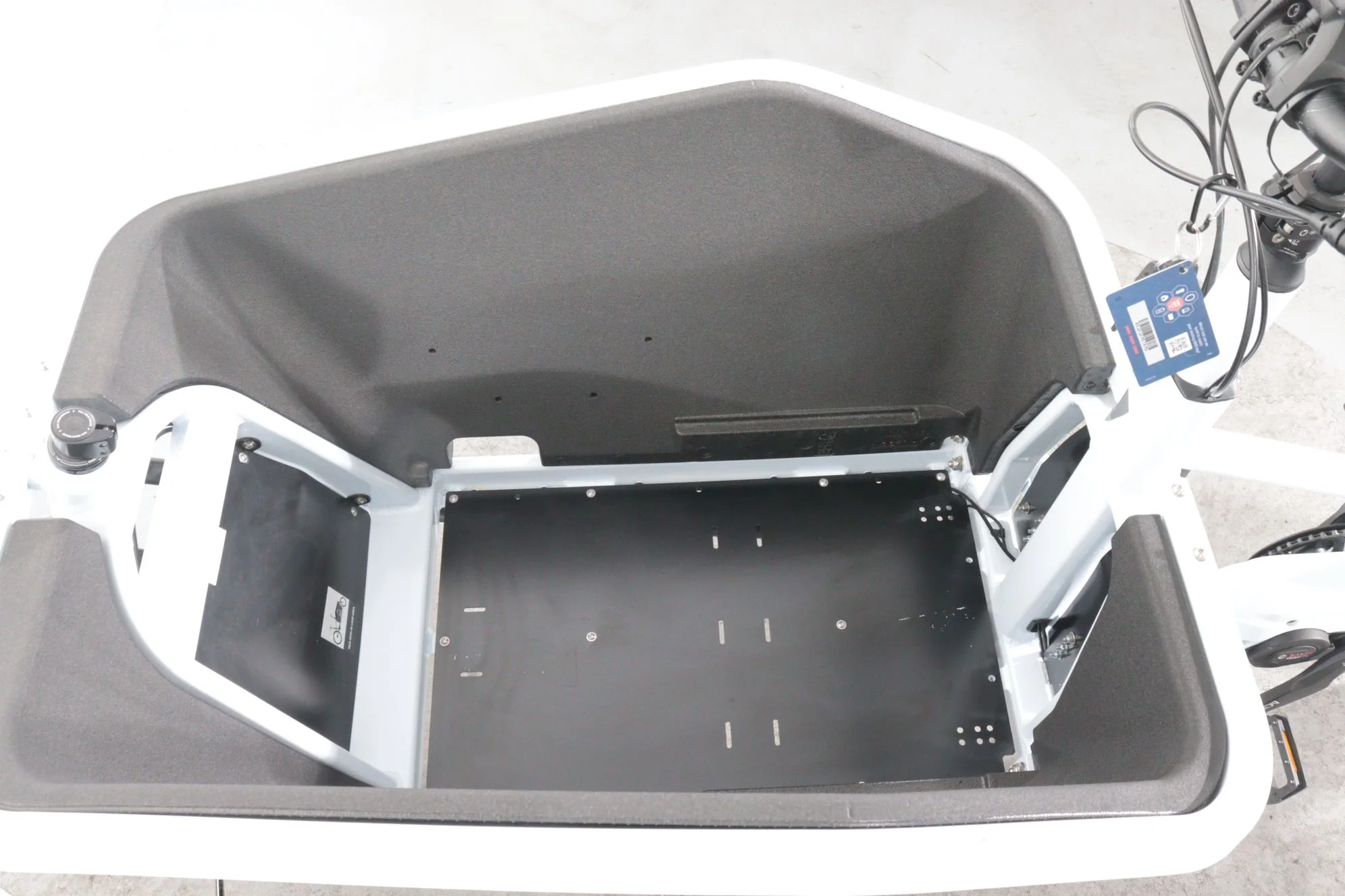 Cube Cargo Sport Dual Hybrid - Image 11