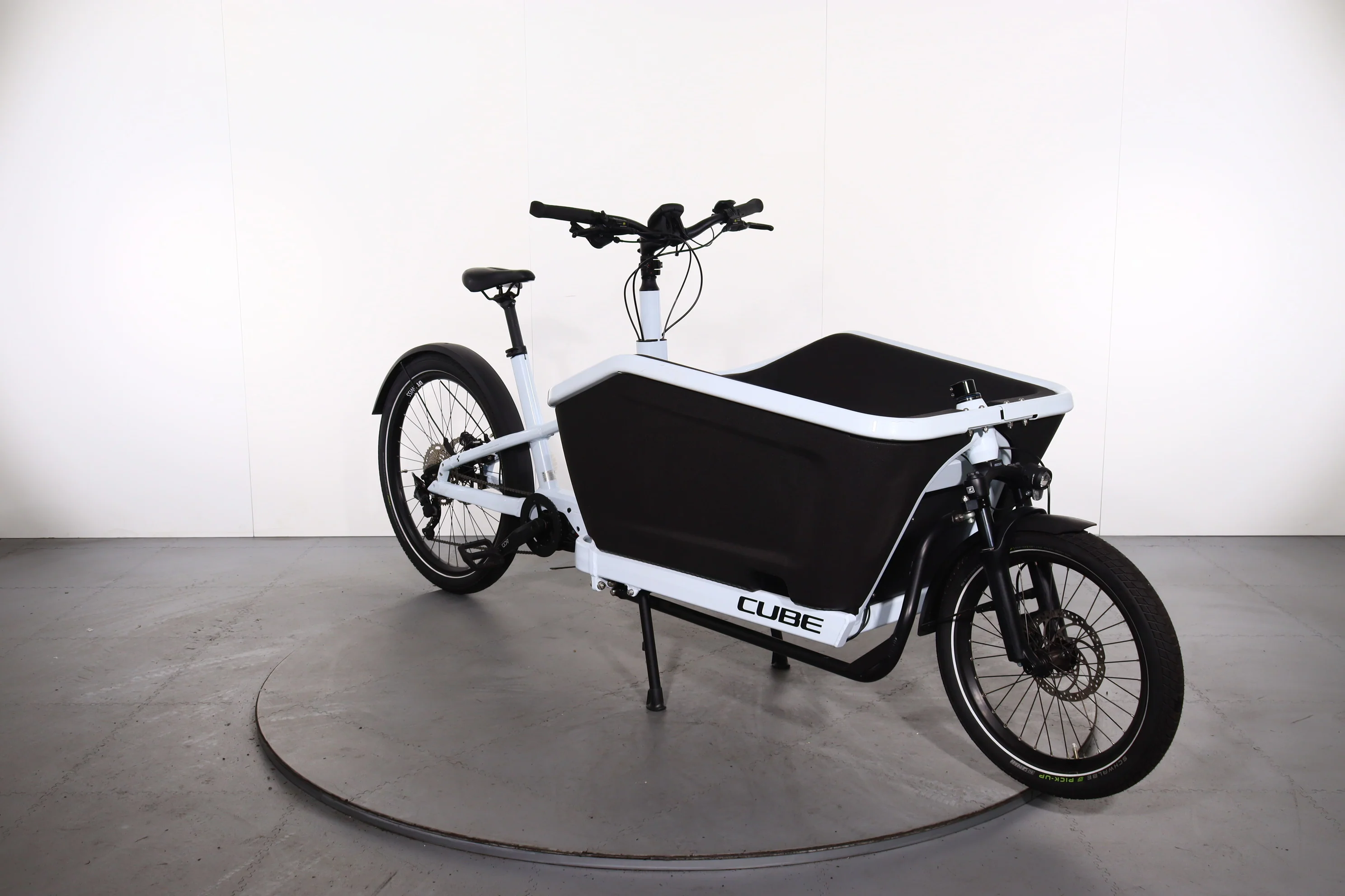 Cube Cargo Sport Dual Hybrid - Image 3