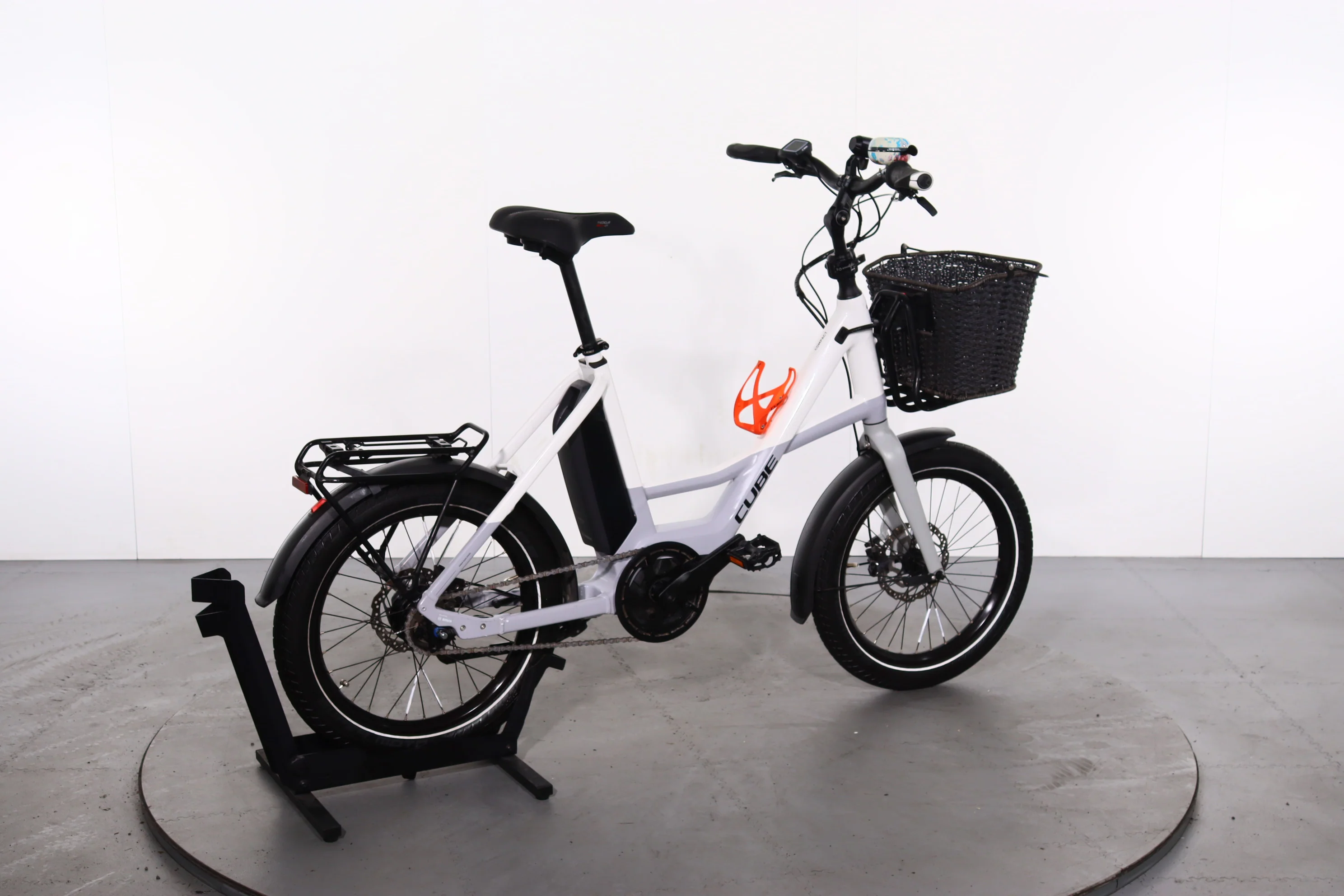 Cube Compact Hybrid 500 - Image 2