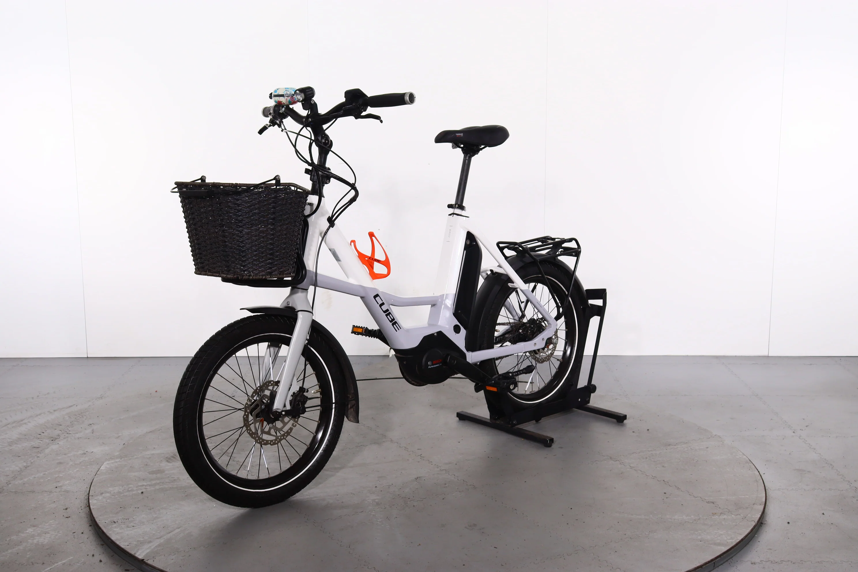 Cube Compact Hybrid 500 - Image 4