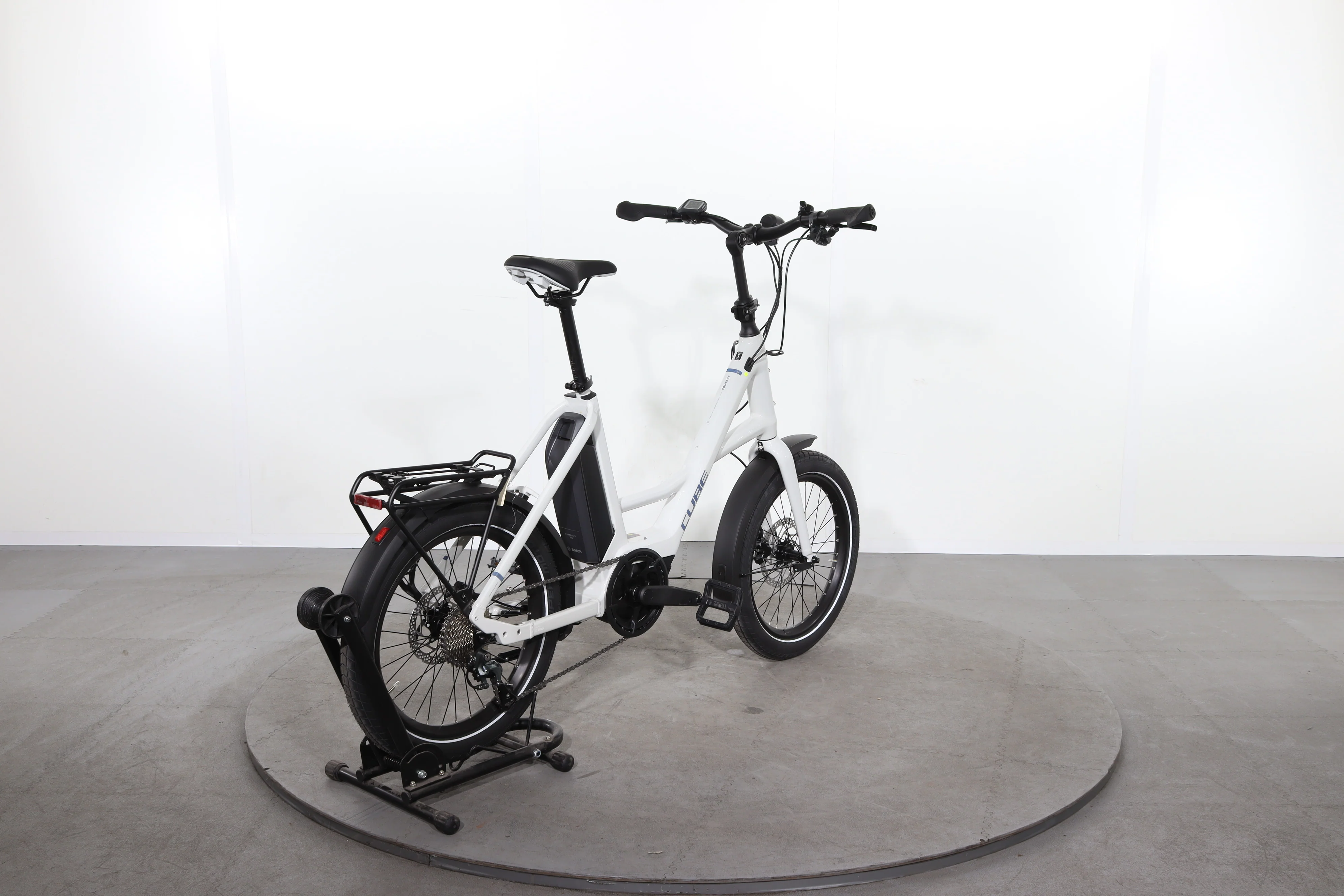 Cube Compact Hybrid - Image 6
