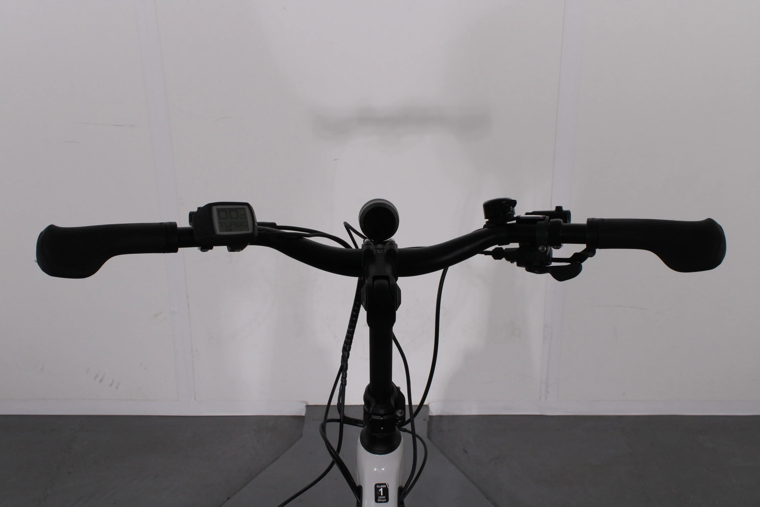 Cube Compact Hybrid - Image 7