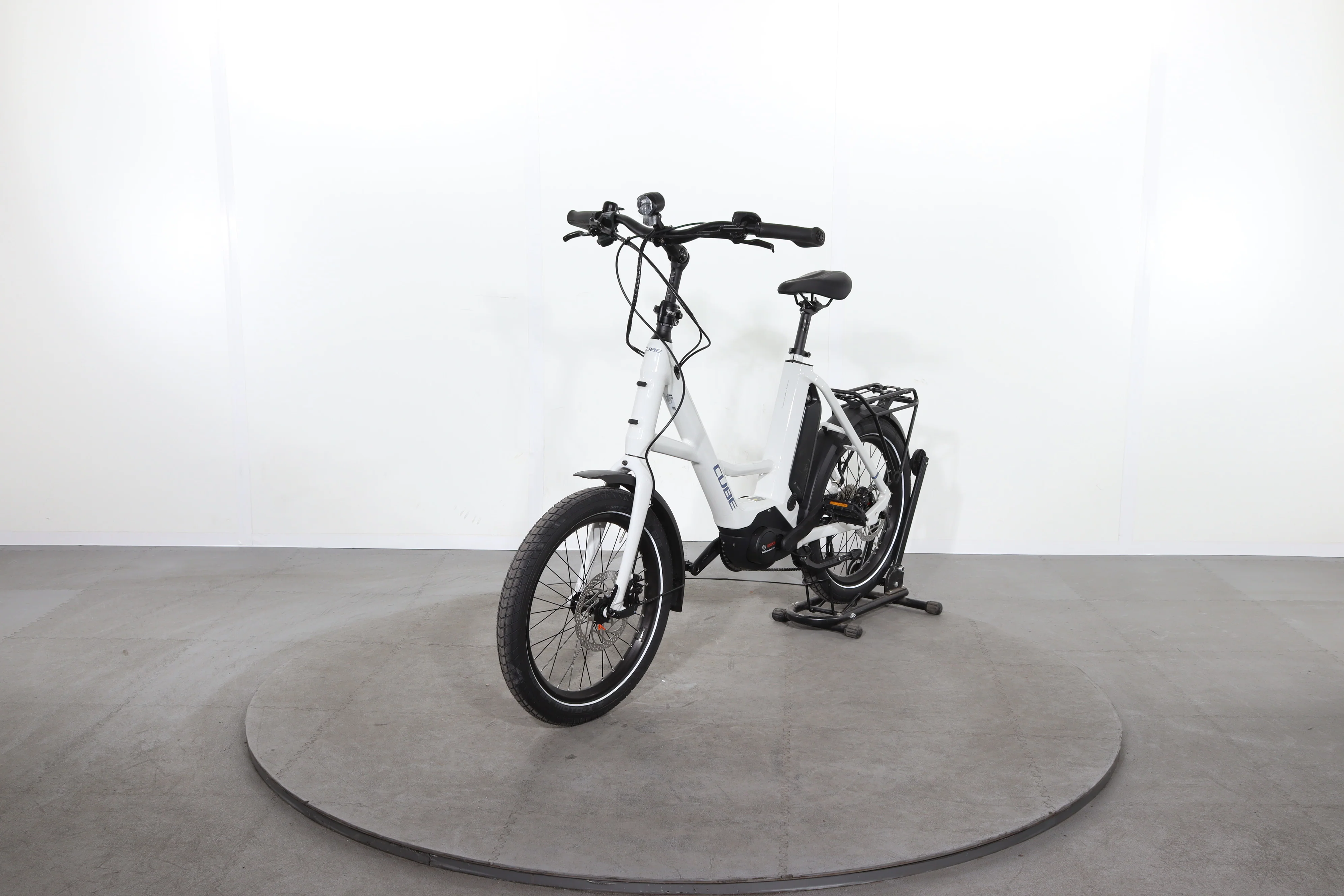 Cube Compact Hybrid - Image 3