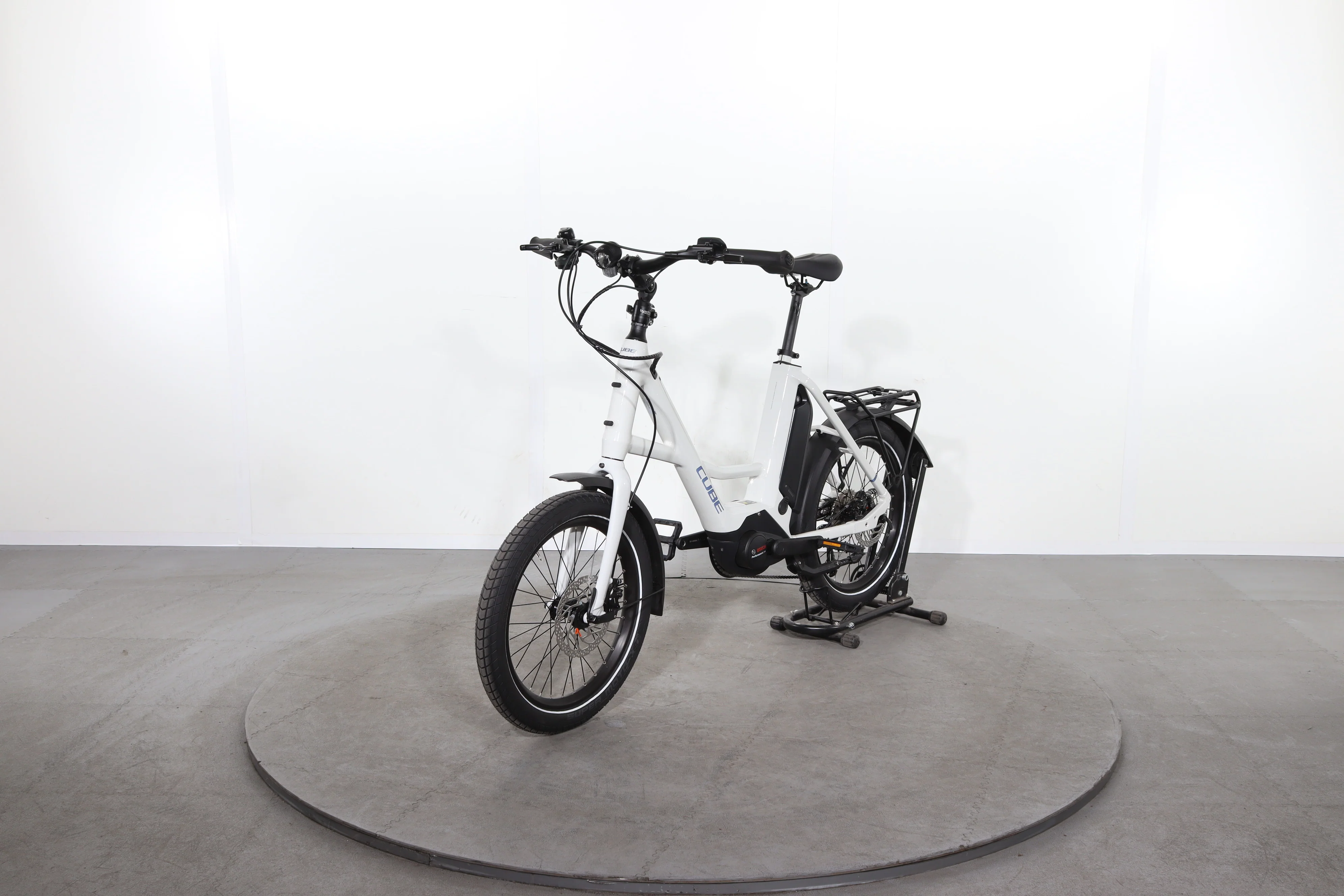 Cube Compact Hybrid - Image 3