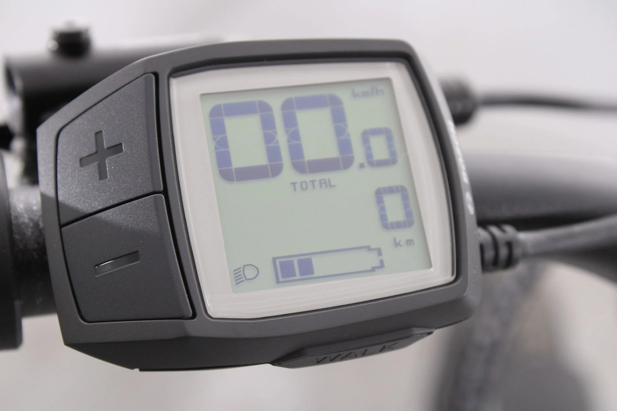 Cube Compact Hybrid - Image 9